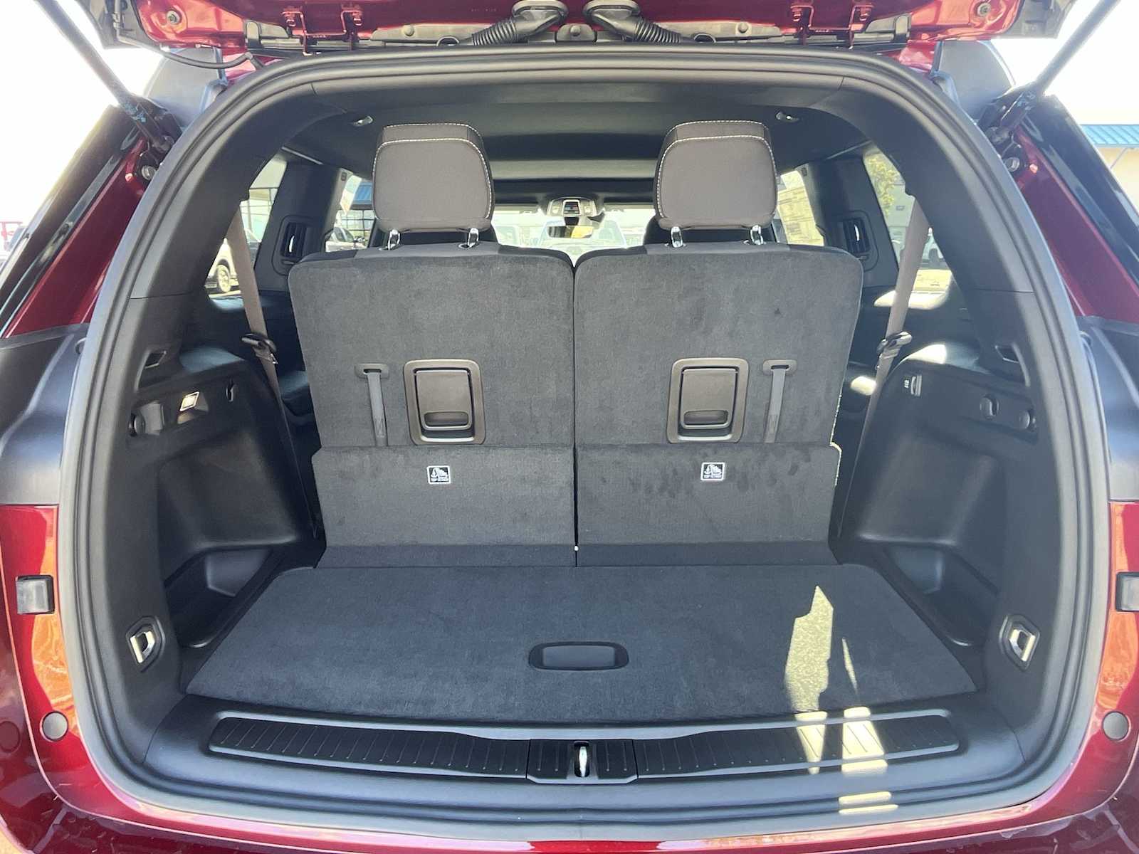 Thumbnail: 2025 Jeep Grand Cherokee - 19