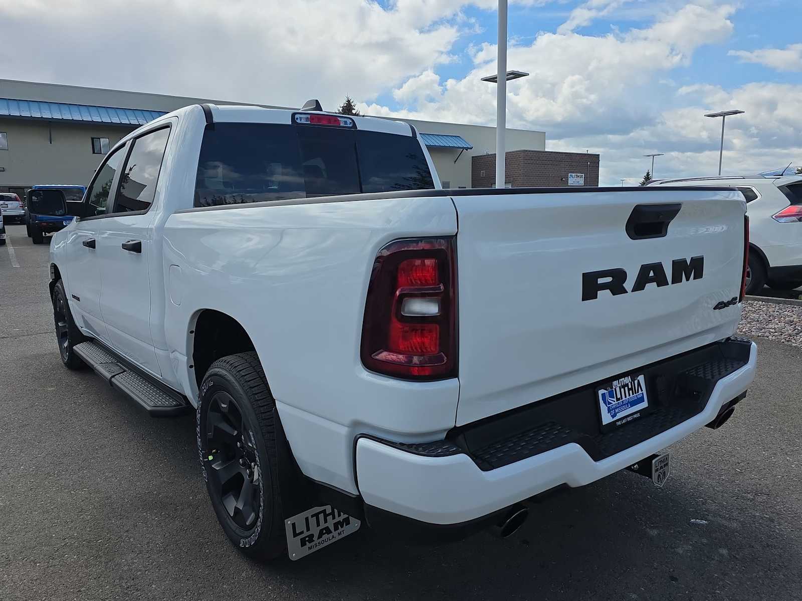 Thumbnail: 2026 RAM 1500 - 5