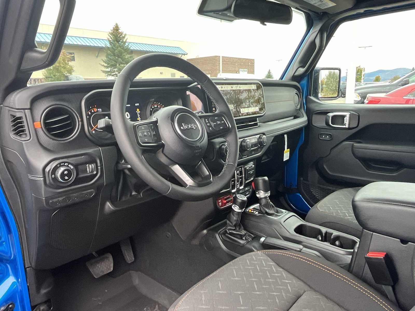 Thumbnail: 2025 Jeep Gladiator - 2