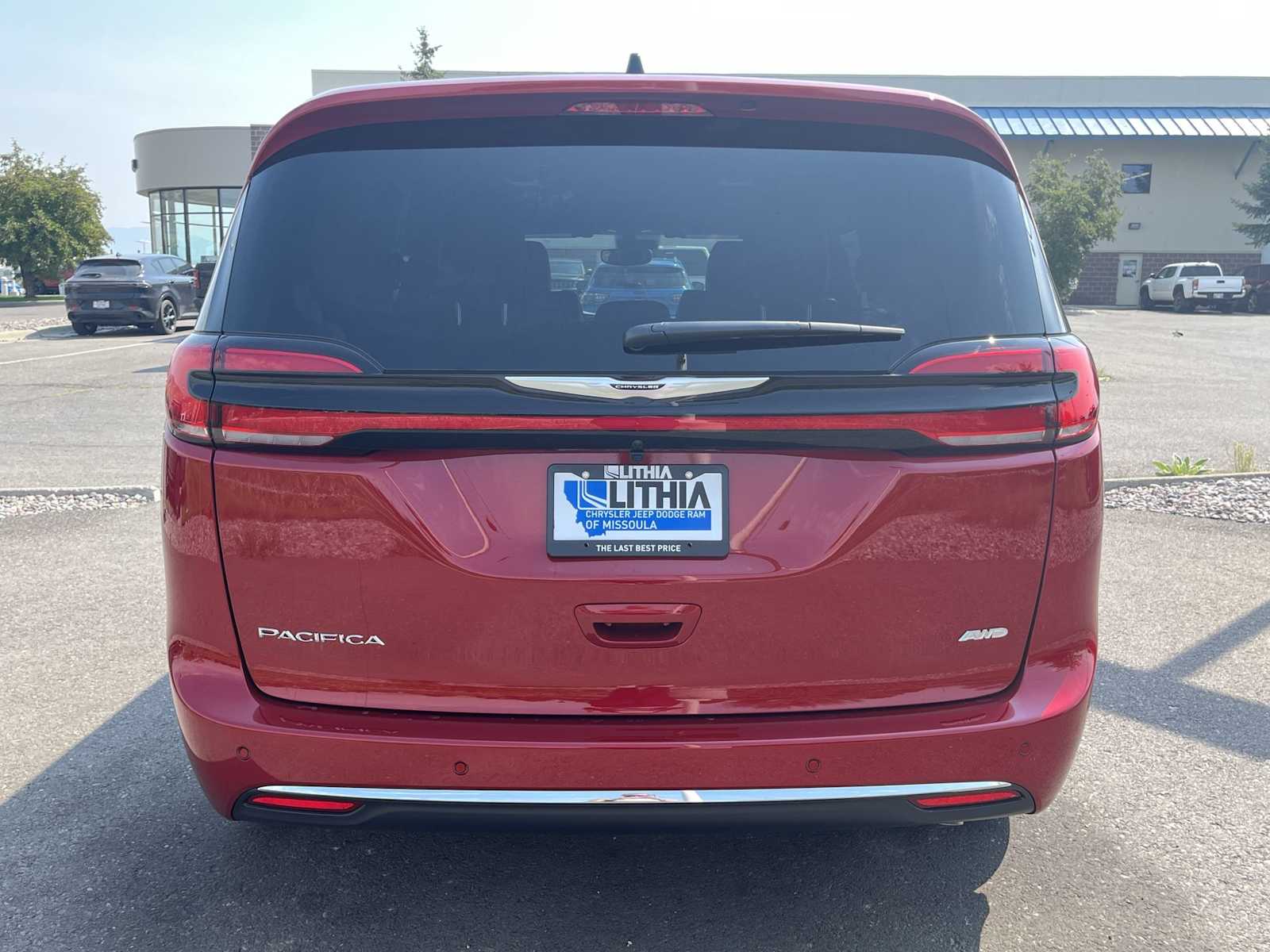 Thumbnail: 2026 Chrysler Pacifica - 5