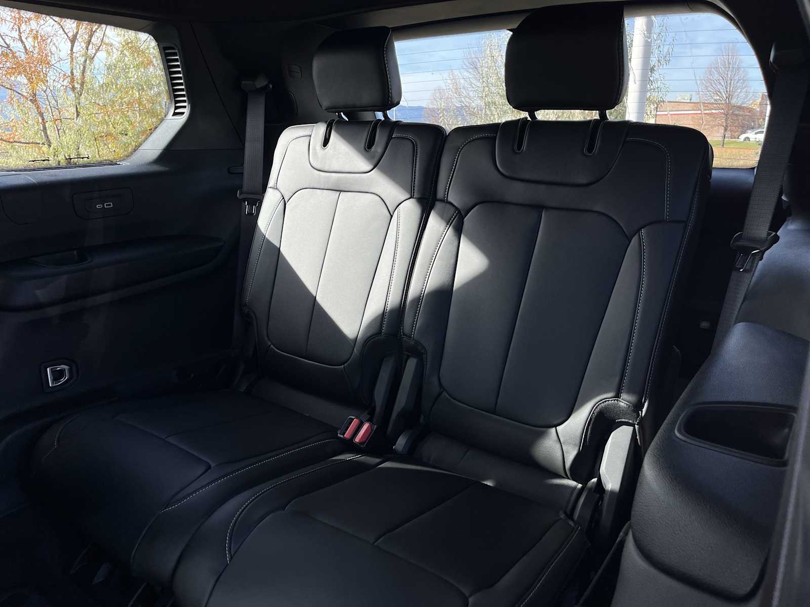 Thumbnail: 2025 Jeep Grand Cherokee - 22