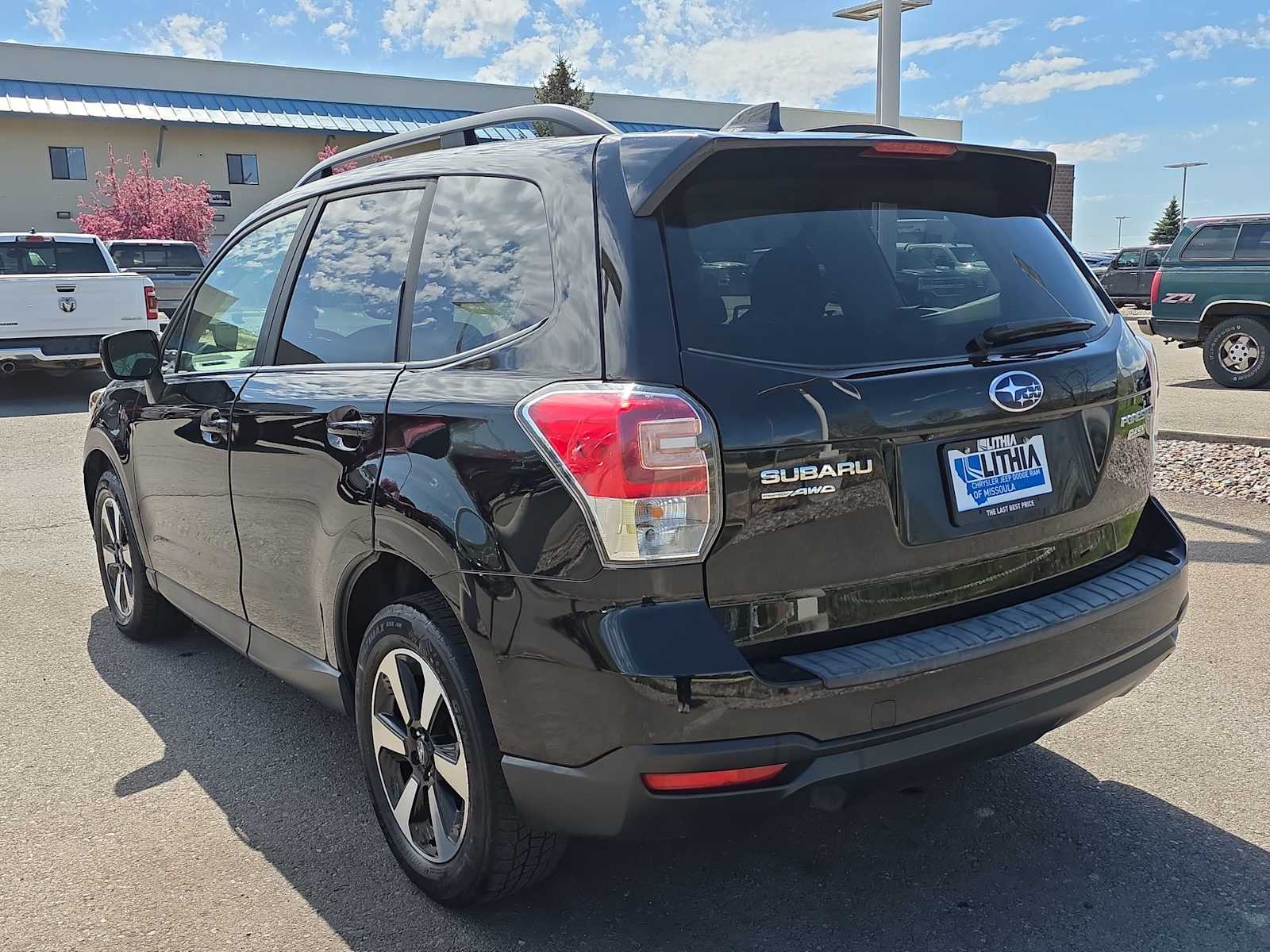 Thumbnail: 2017 Subaru Forester - 4