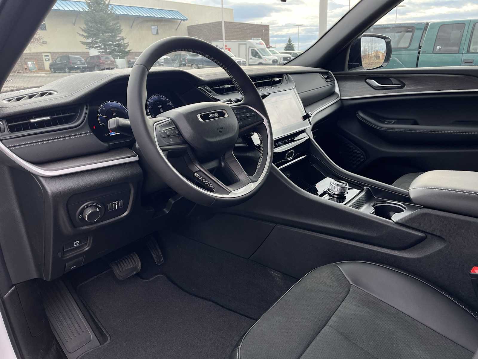 Thumbnail: 2026 Jeep Grand Cherokee - 2