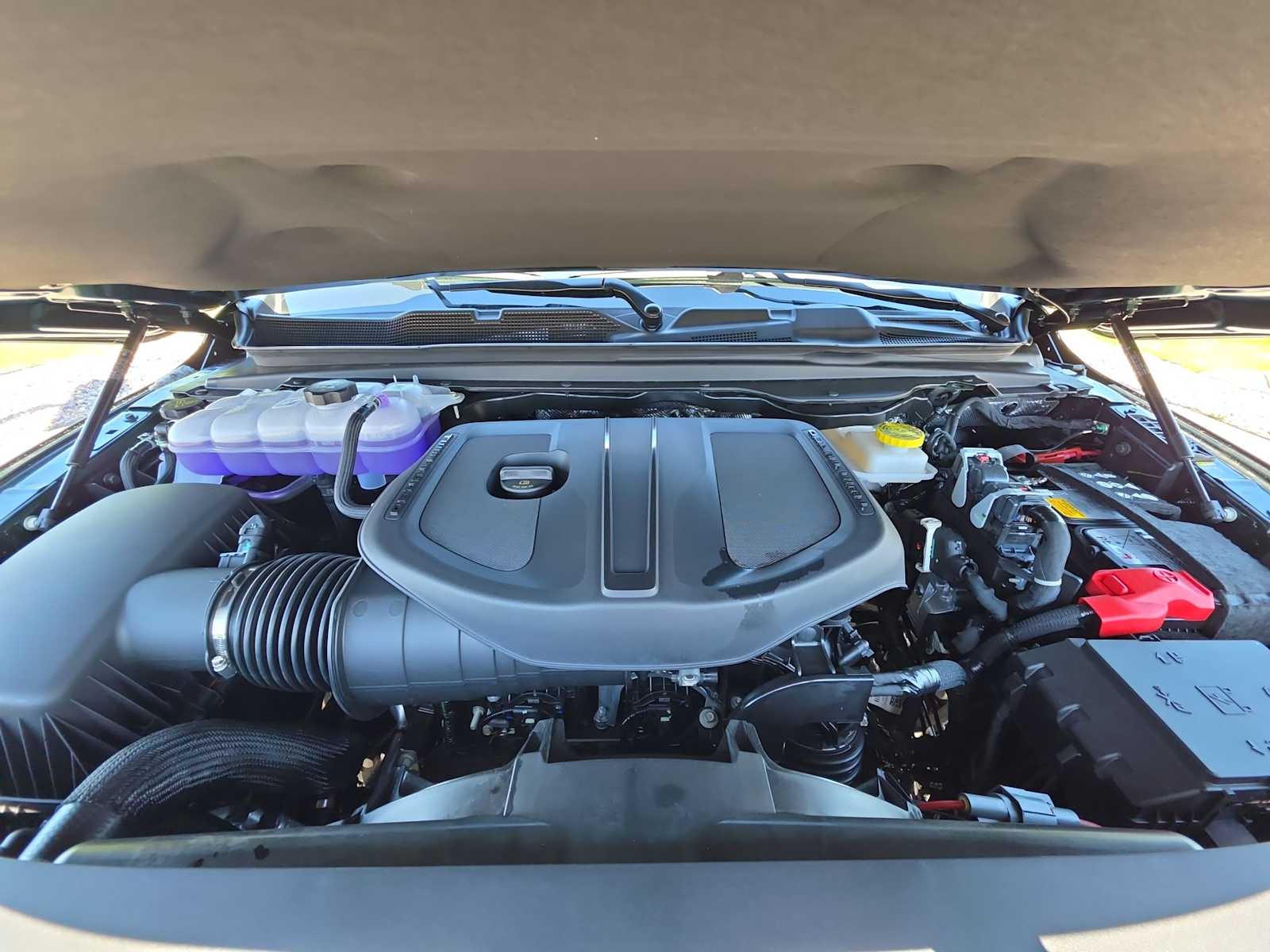 Thumbnail: 2026 RAM 1500 - 9