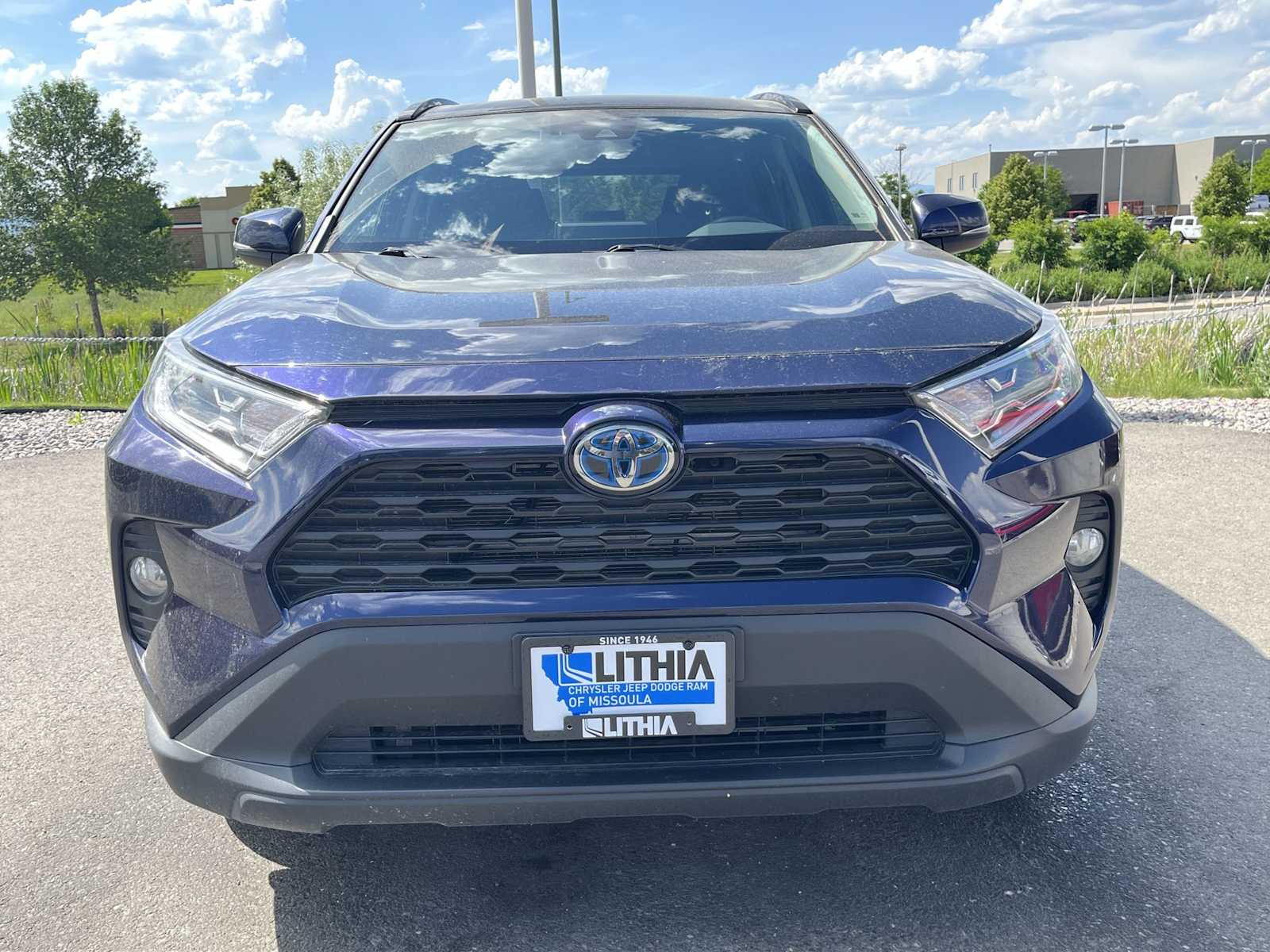 Thumbnail: 2019 Toyota RAV4 - 6