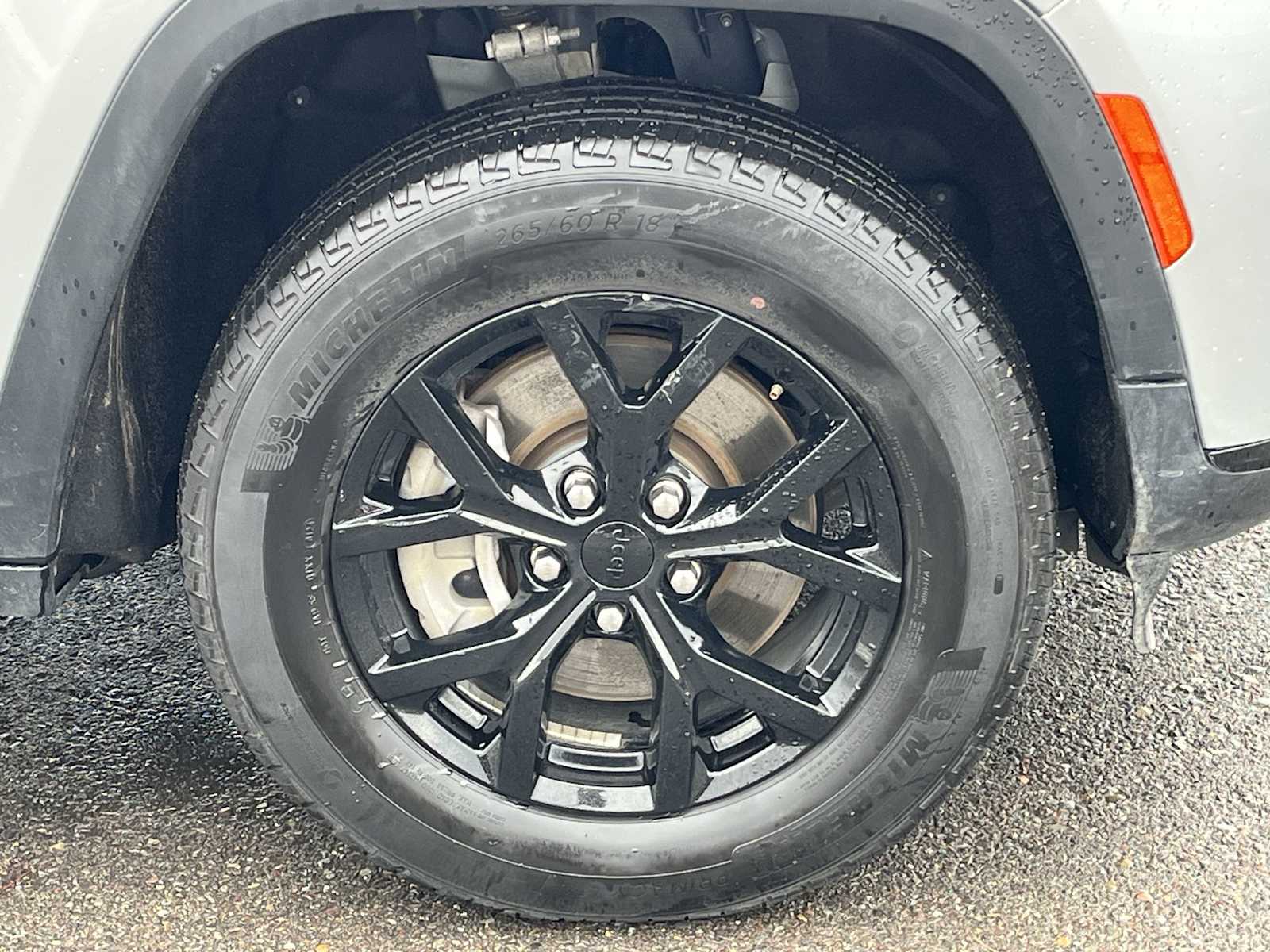 Thumbnail: 2024 Jeep Grand Cherokee L - 8