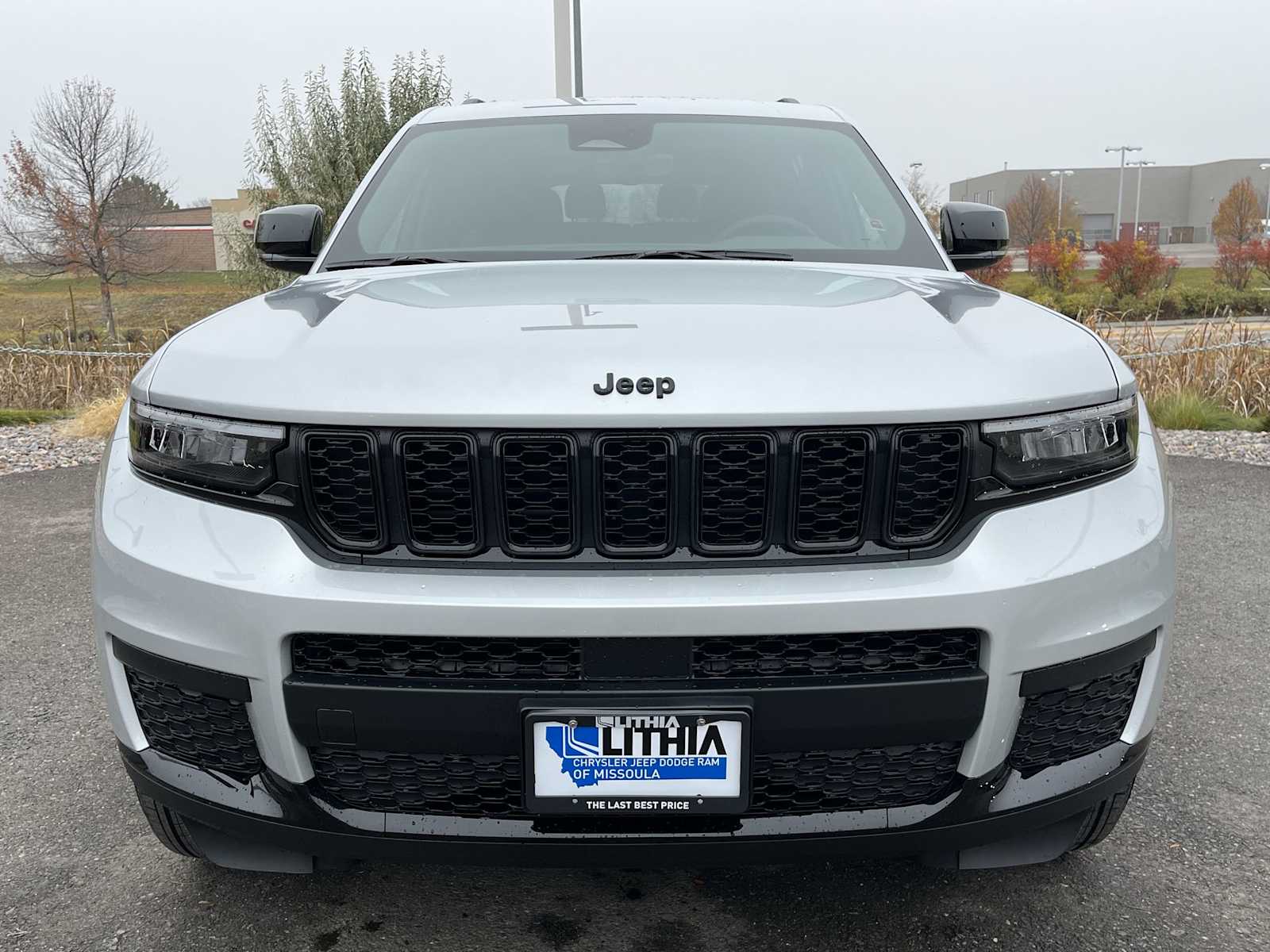 Thumbnail: 2025 Jeep Grand Cherokee - 6