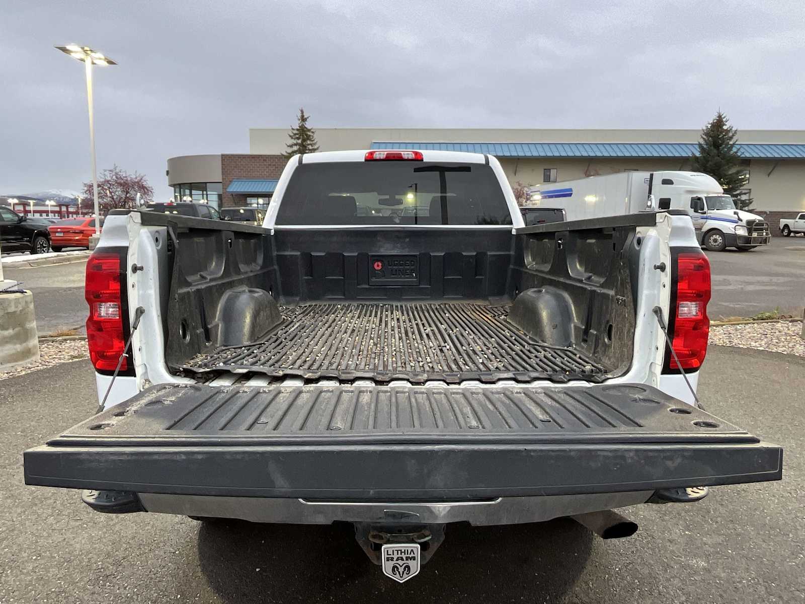 Thumbnail: 2018 Chevrolet Silverado 2500 - 19