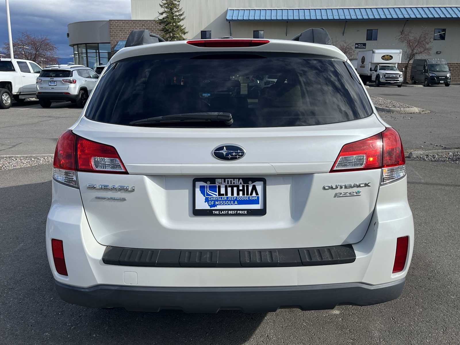 Thumbnail: 2010 Subaru Outback - 5