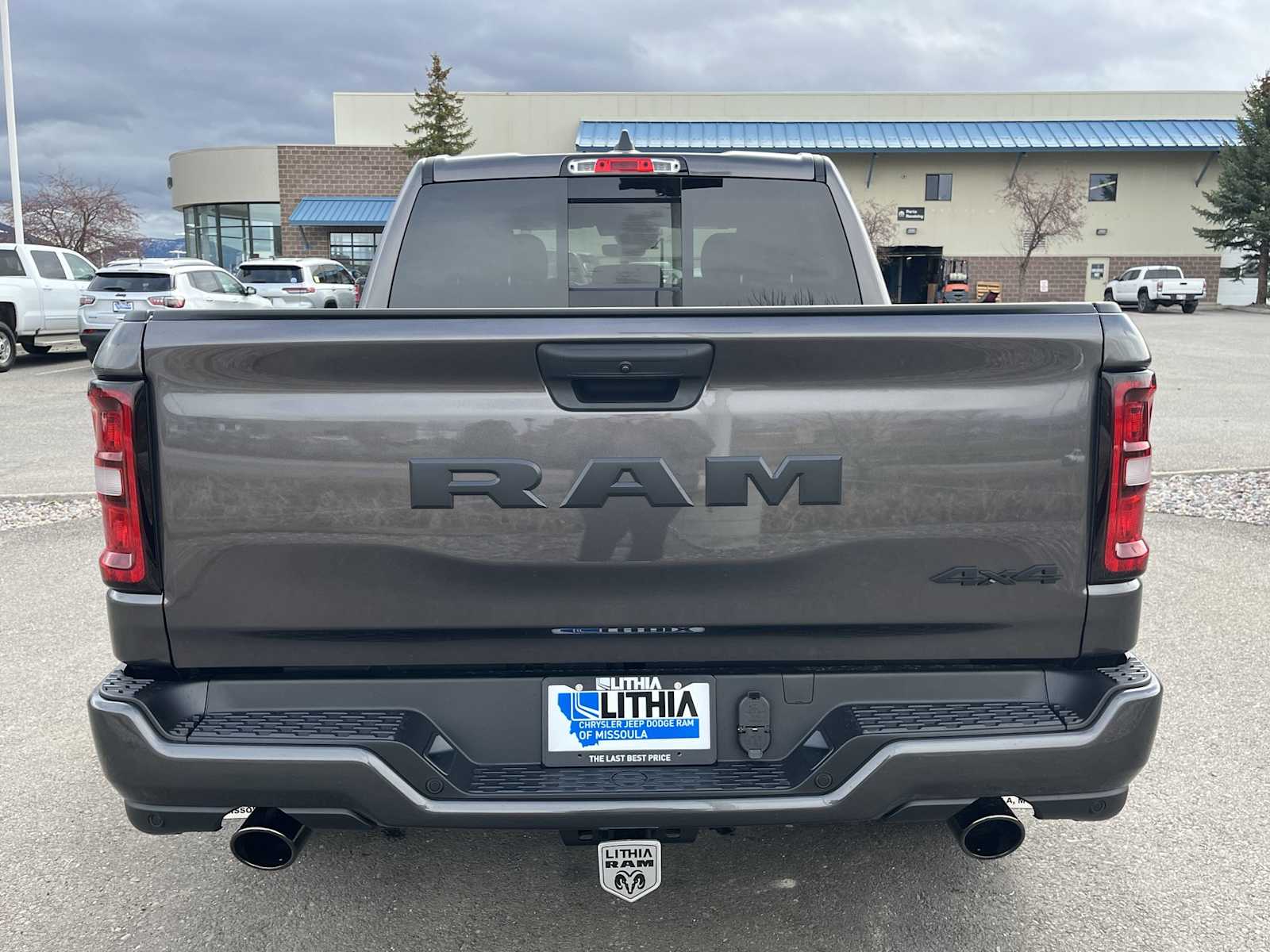 Thumbnail: 2026 RAM 1500 - 5