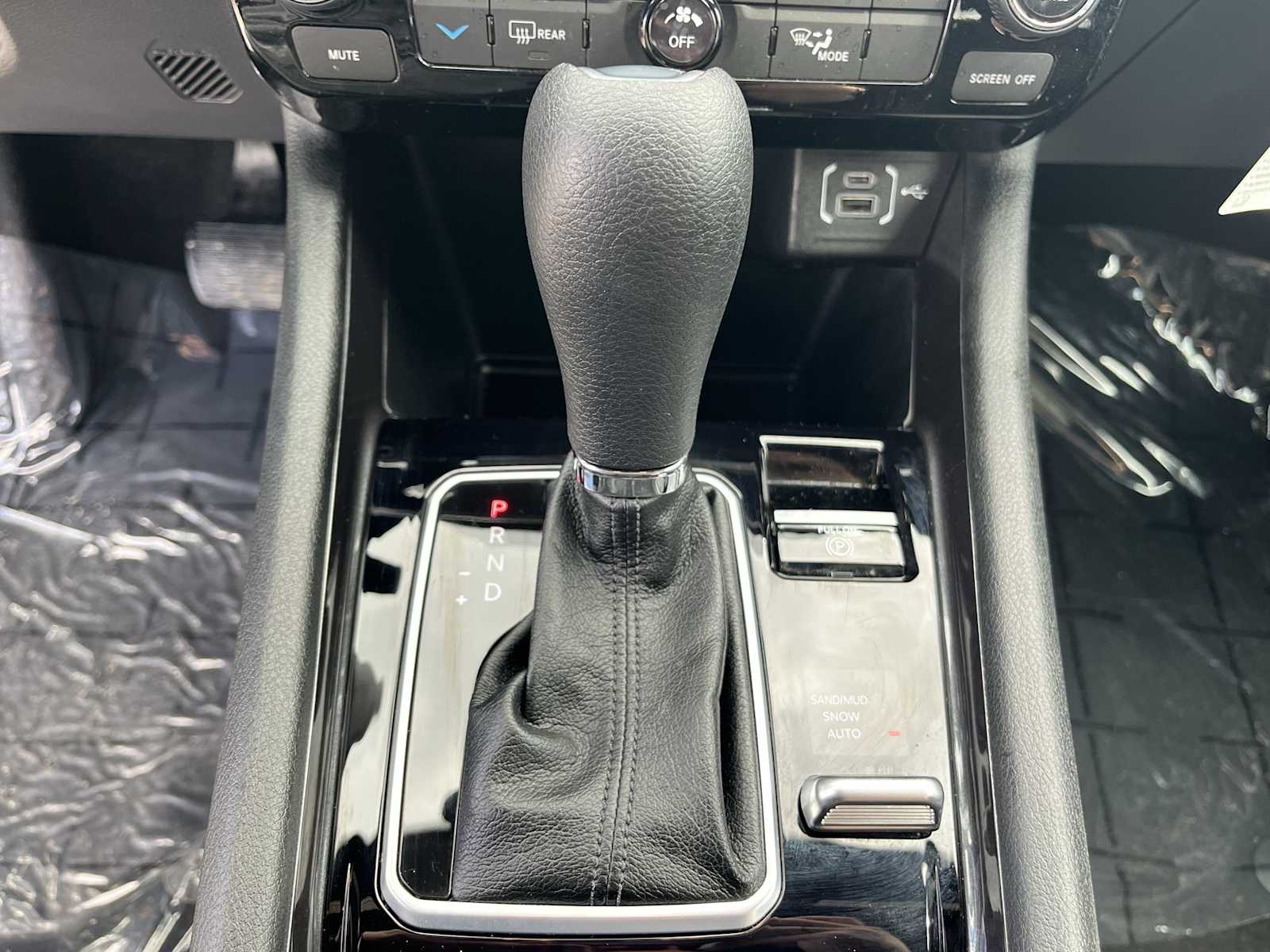 Thumbnail: 2025 Jeep Compass - 17