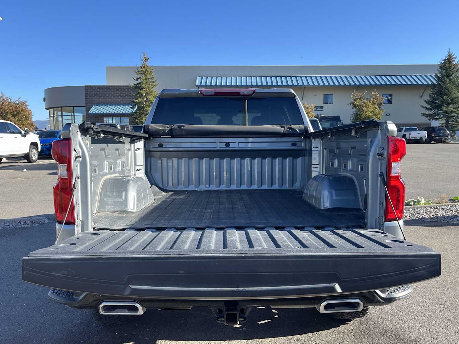 Thumbnail: 2023 Chevrolet Silverado 1500 - 19