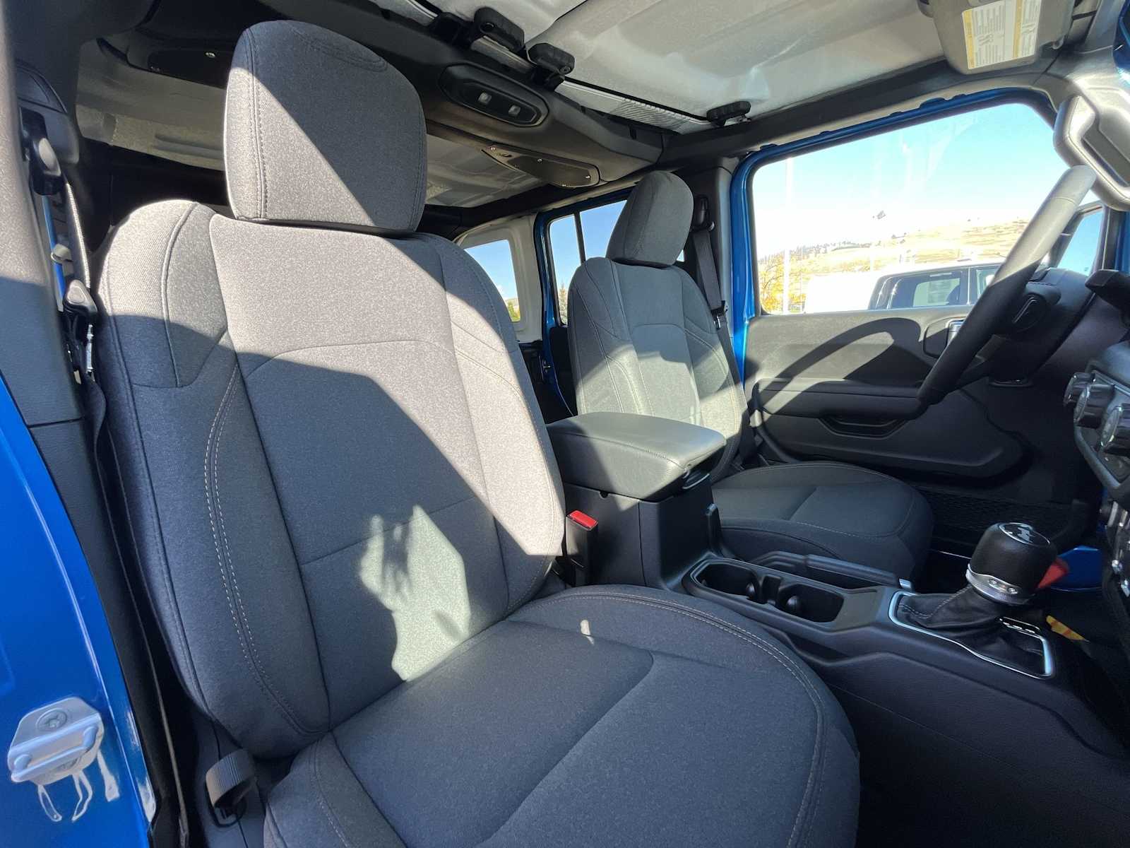 Thumbnail: 2026 Jeep Wrangler - 14