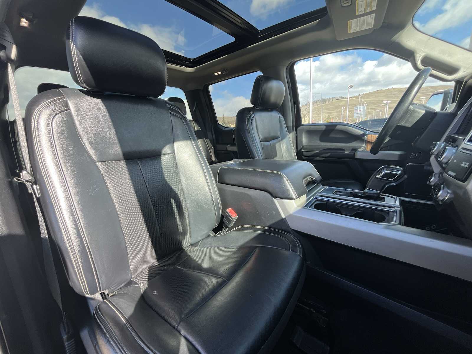 Thumbnail: 2019 Ford F-150 - 14