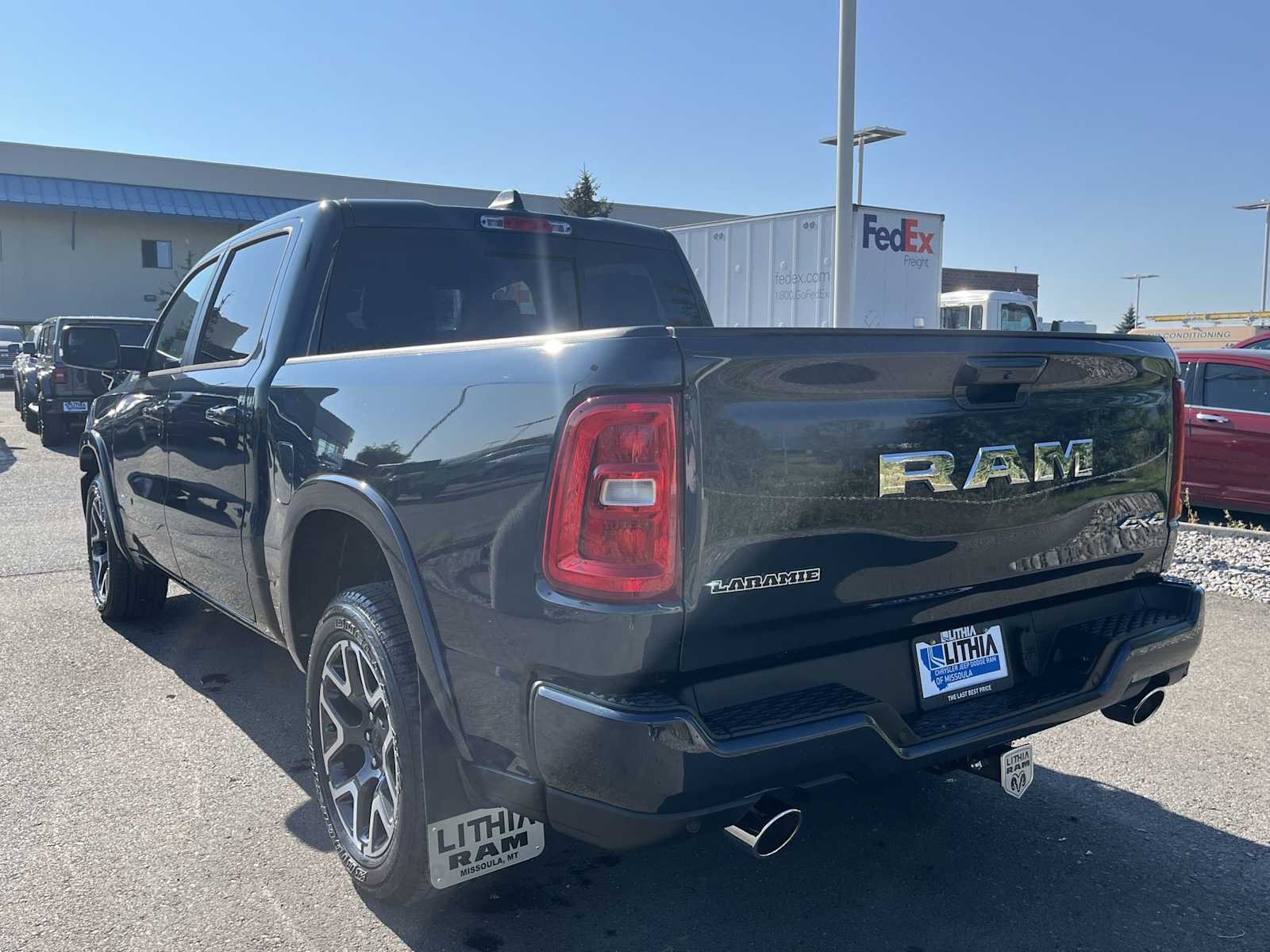 Thumbnail: 2026 RAM 1500 - 4