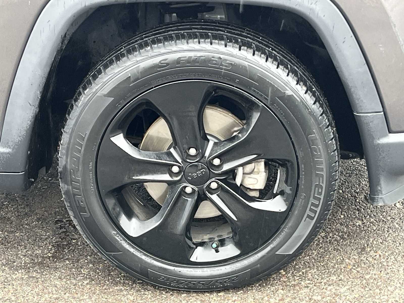 Thumbnail: 2018 Jeep Compass - 8