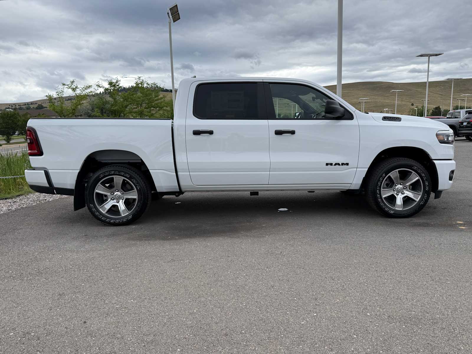 Thumbnail: 2025 RAM 1500 - 6