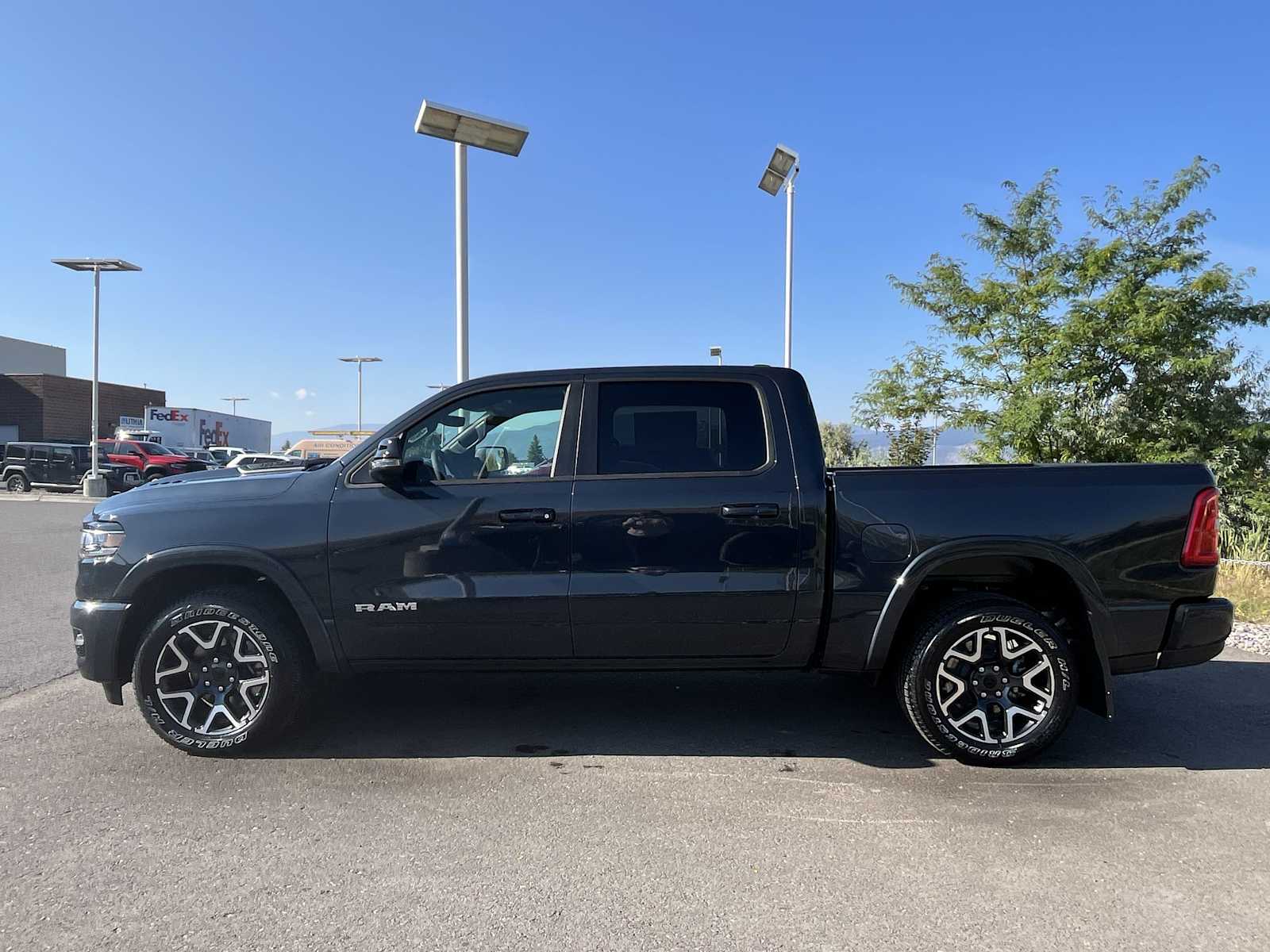 Thumbnail: 2026 RAM 1500 - 3