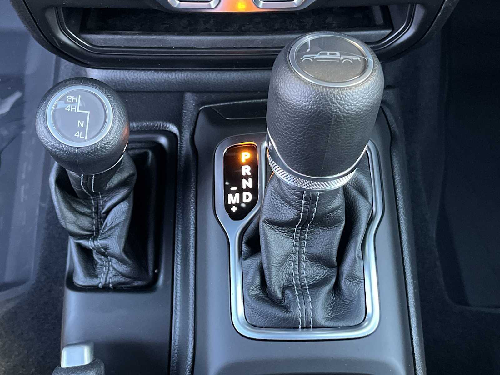 Thumbnail: 2026 Jeep Gladiator - 17