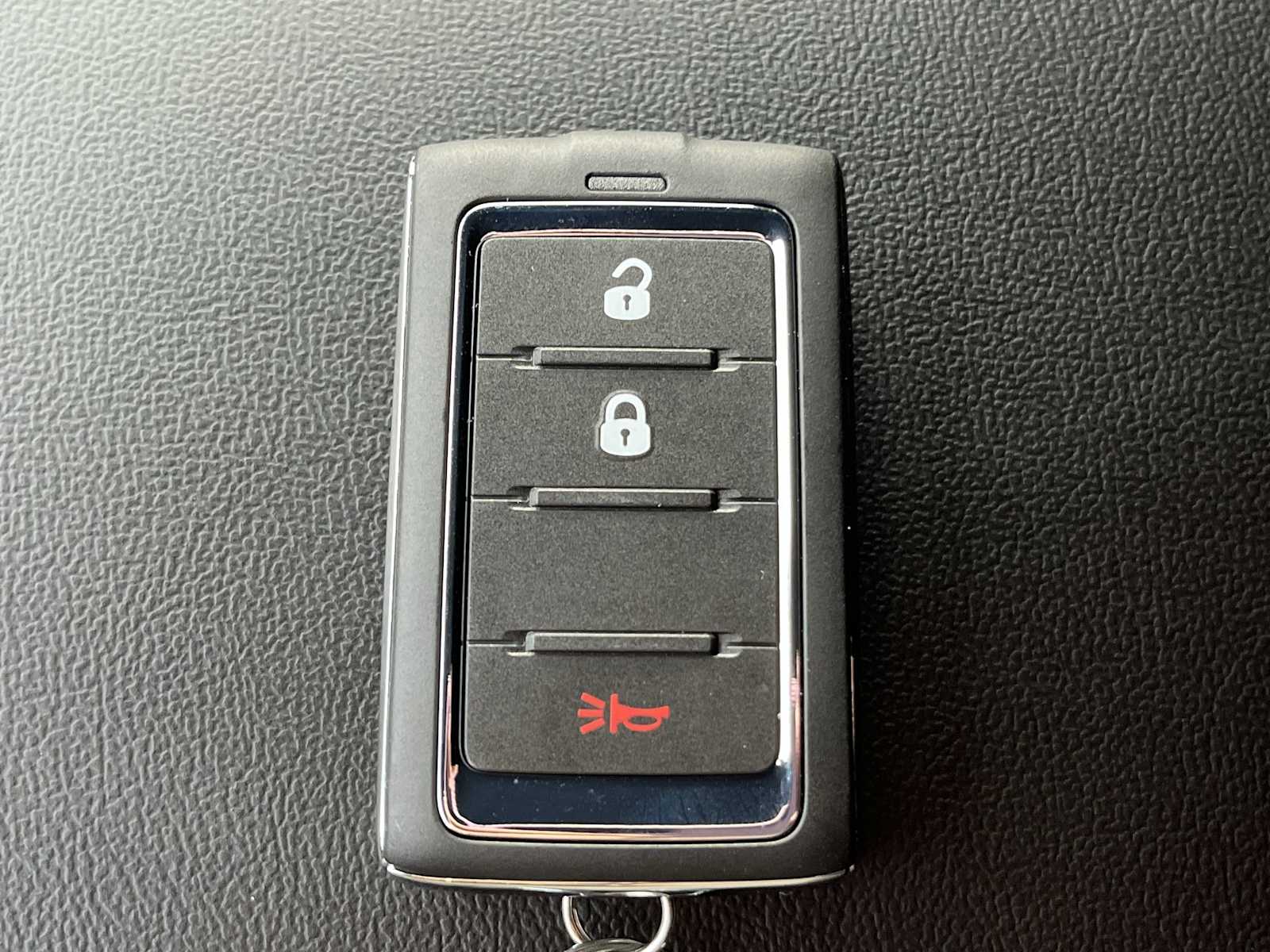 Thumbnail: 2025 Jeep Grand Cherokee - 20