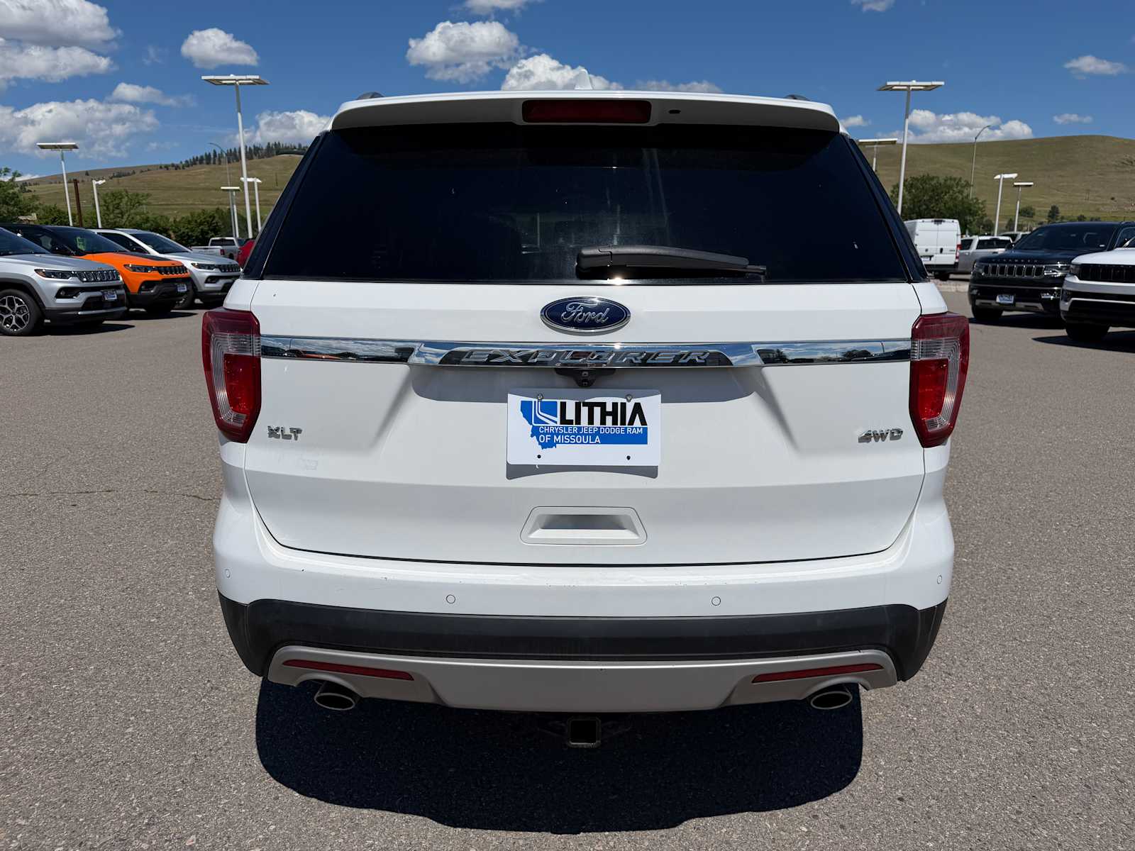 Thumbnail: 2017 Ford Explorer - 6