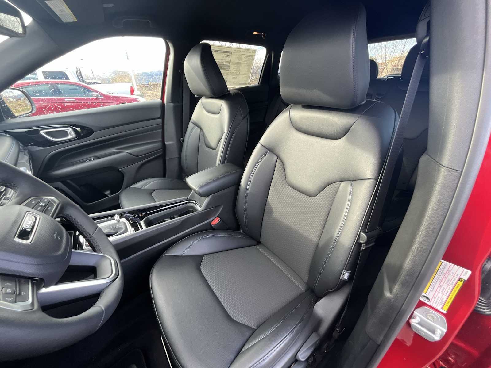 Thumbnail: 2026 Jeep Compass - 11