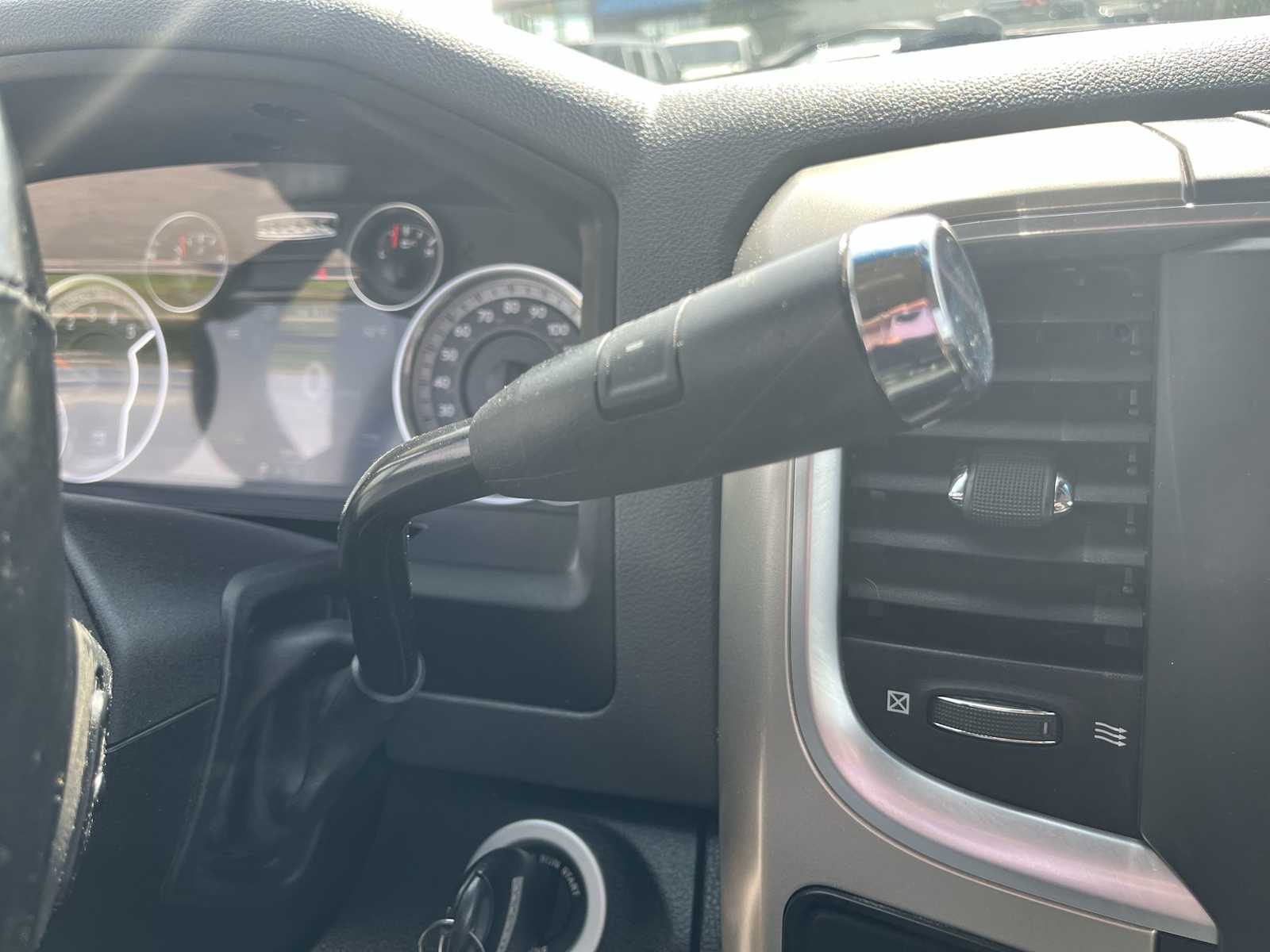 Thumbnail: 2015 RAM 3500 - 17