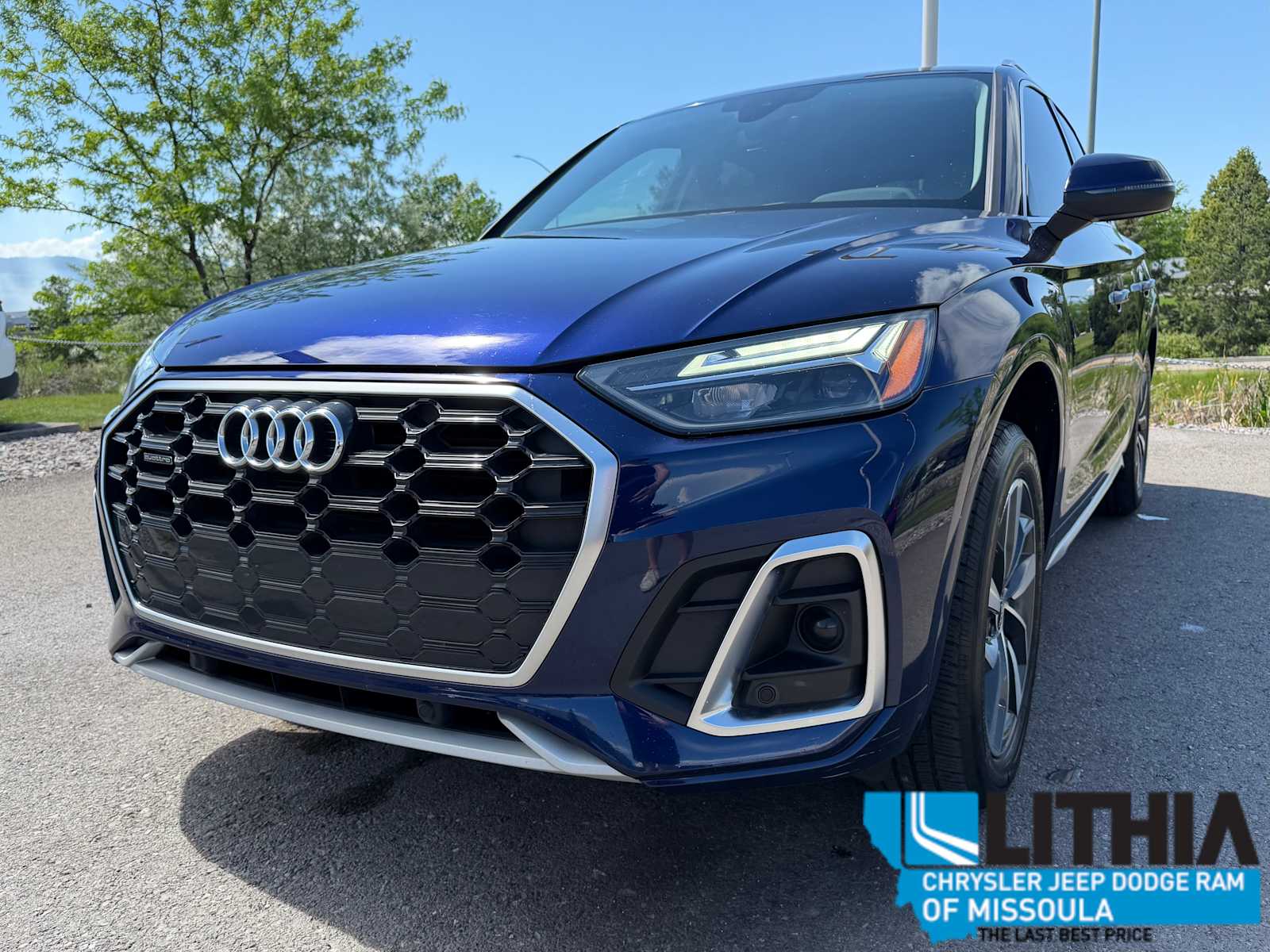 2022 Audi Q5 45 Premium's photo