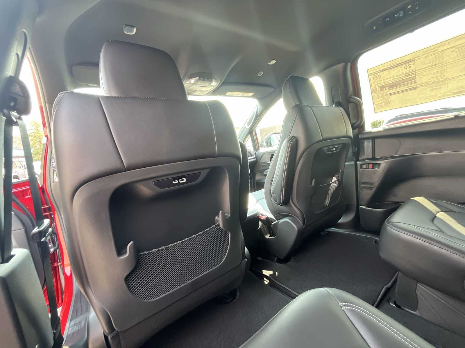 Thumbnail: 2026 Chrysler Pacifica - 12