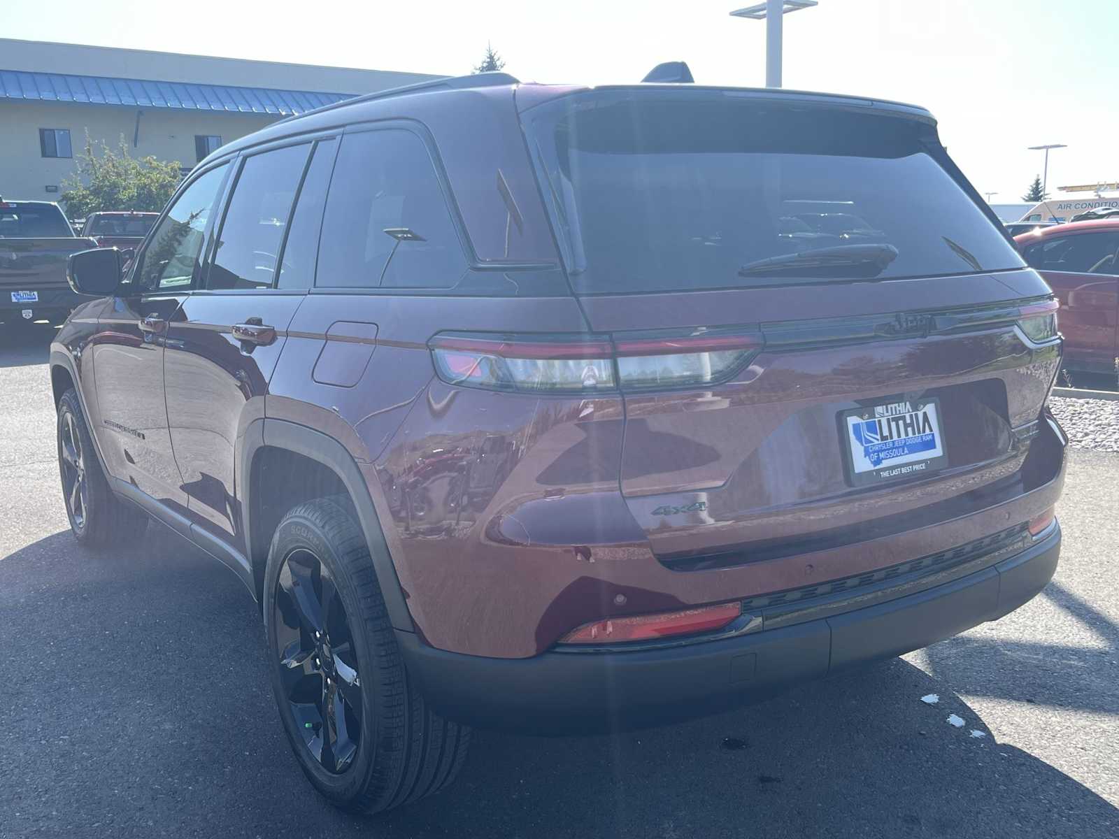 Thumbnail: 2025 Jeep Grand Cherokee - 4