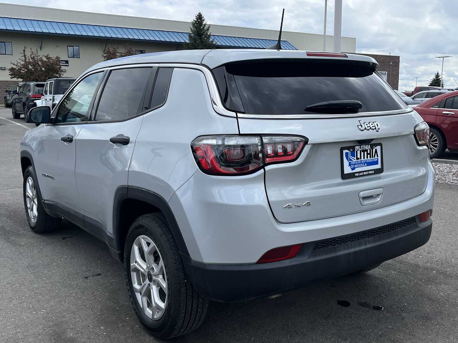 Thumbnail: 2025 Jeep Compass - 4