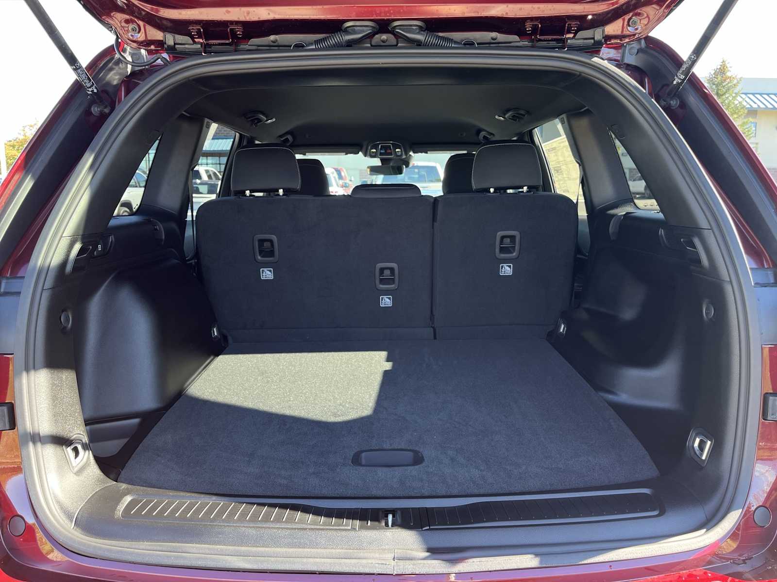 Thumbnail: 2025 Jeep Grand Cherokee - 19