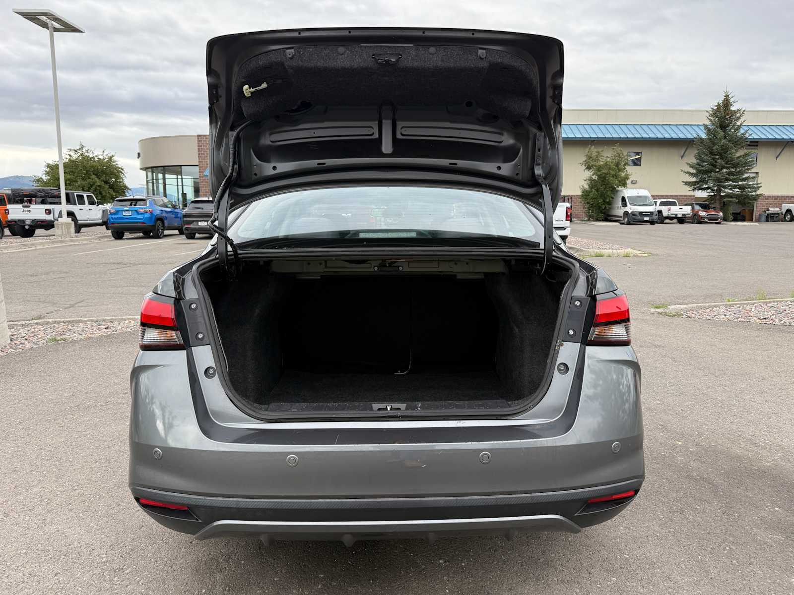 Thumbnail: 2021 Nissan Versa - 9