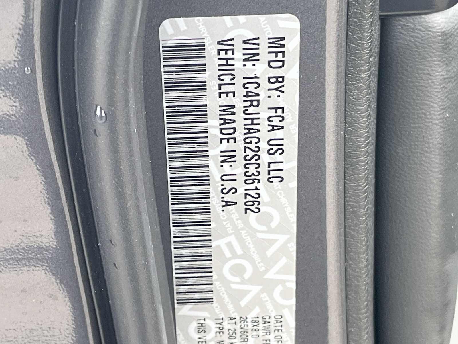 Thumbnail: 2025 Jeep Grand Cherokee - 21