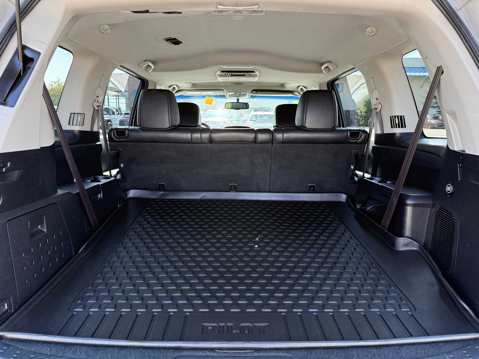 Thumbnail: 2013 Honda Pilot - 10