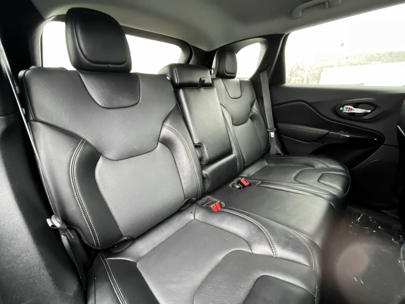 Thumbnail: 2023 Jeep Cherokee - 13