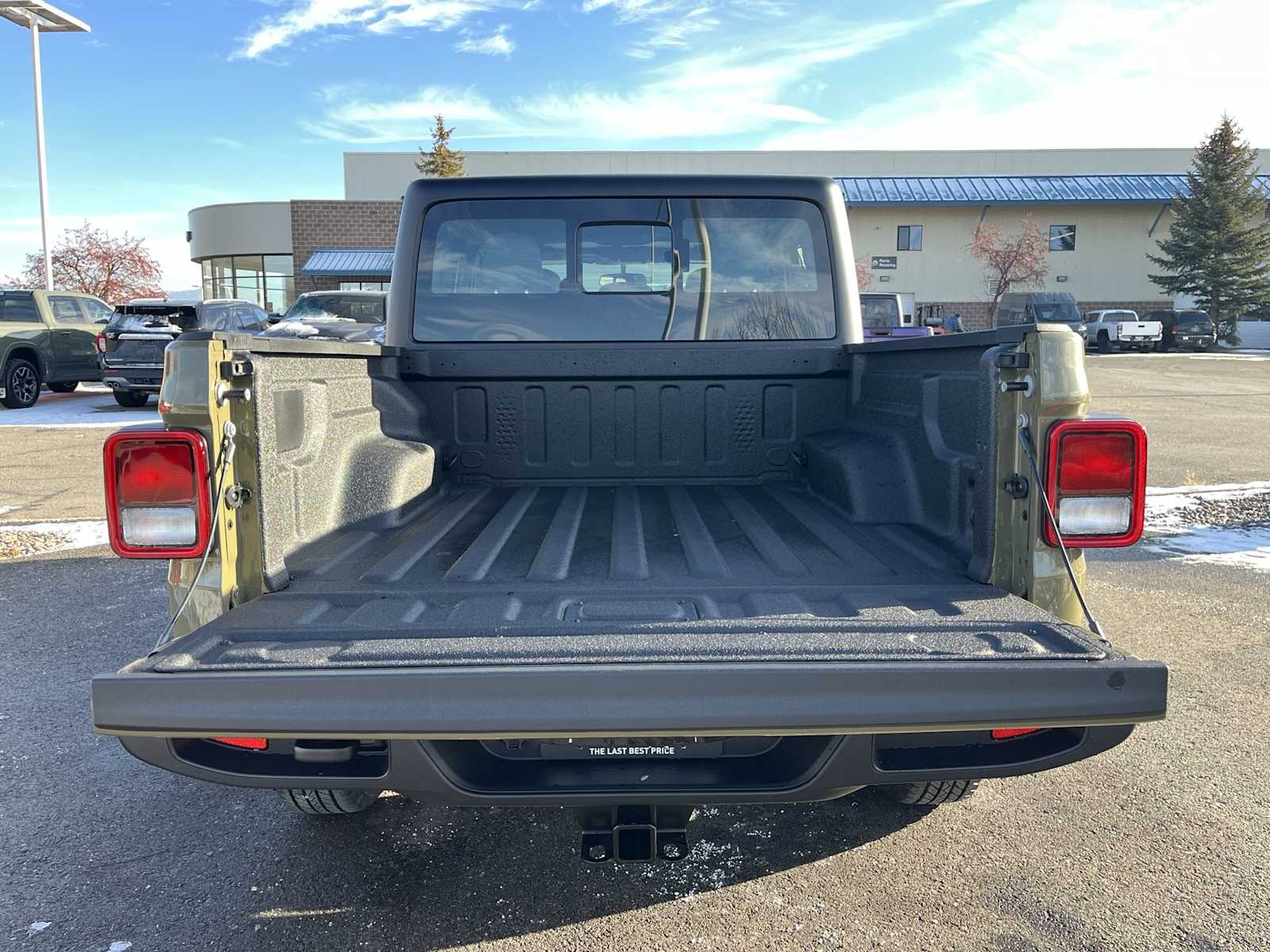 Thumbnail: 2026 Jeep Gladiator - 19