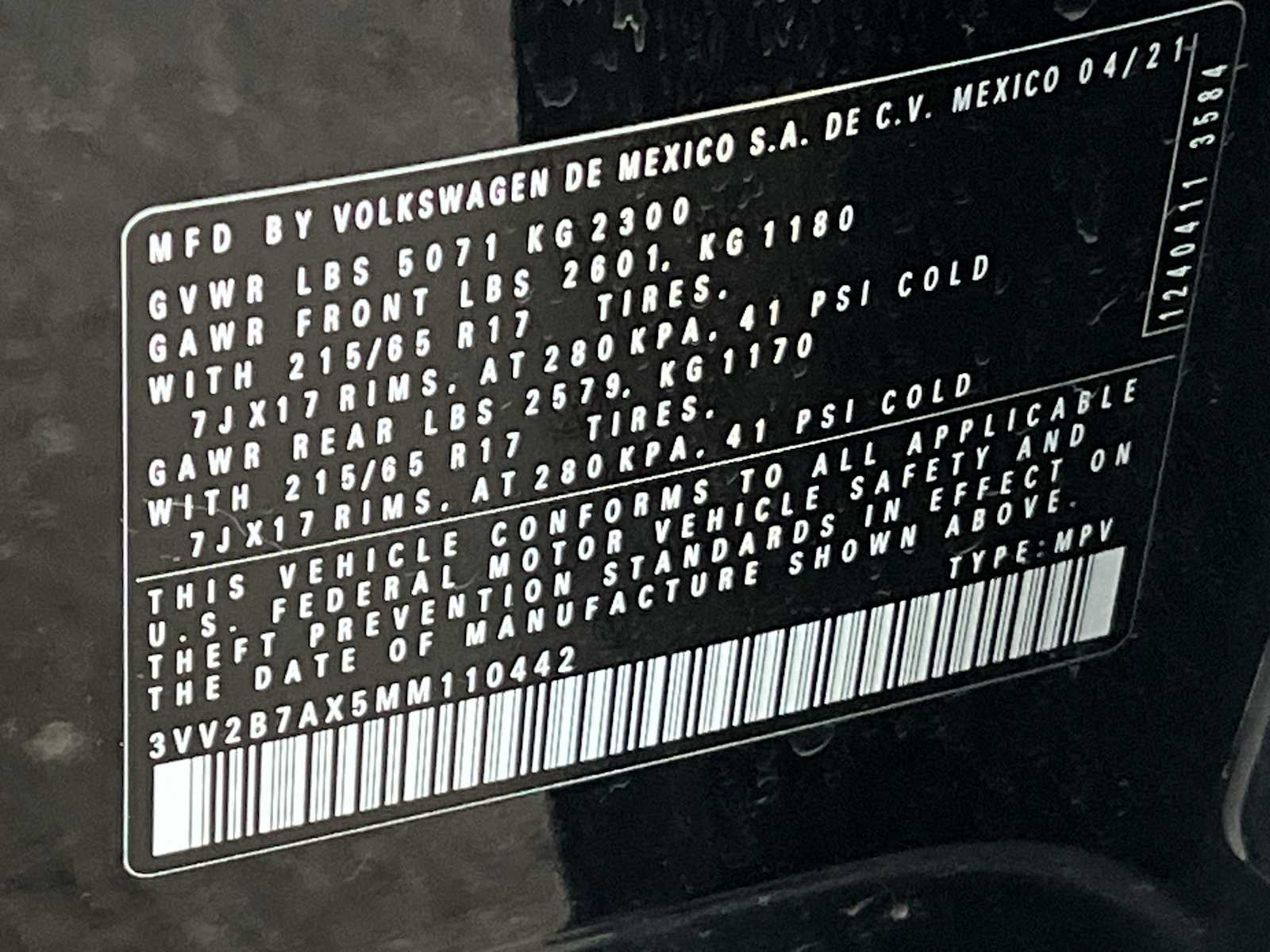 Thumbnail: 2021 Volkswagen Tiguan - 21