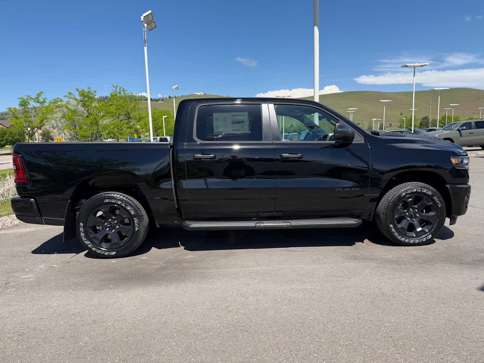 Thumbnail: 2026 RAM 1500 - 10