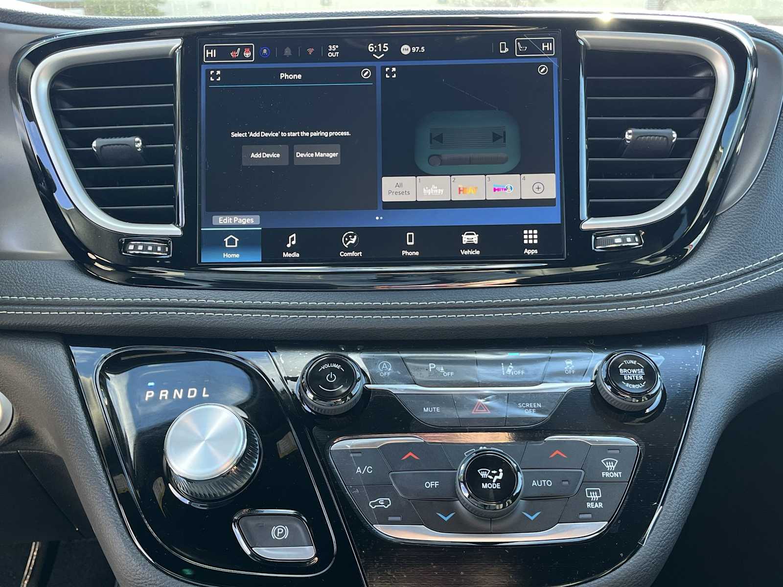 Thumbnail: 2026 Chrysler Pacifica - 16