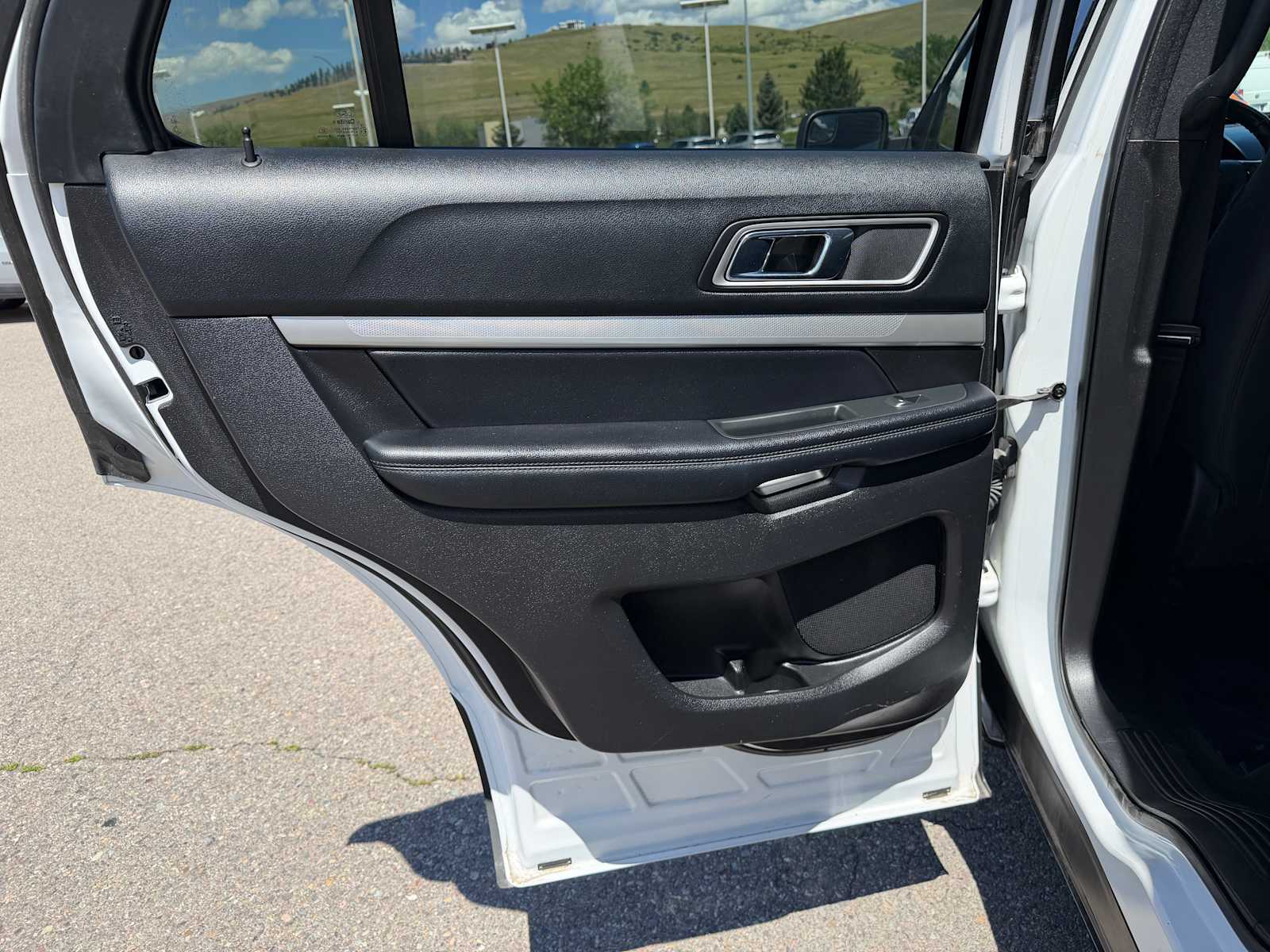 Thumbnail: 2017 Ford Explorer - 22