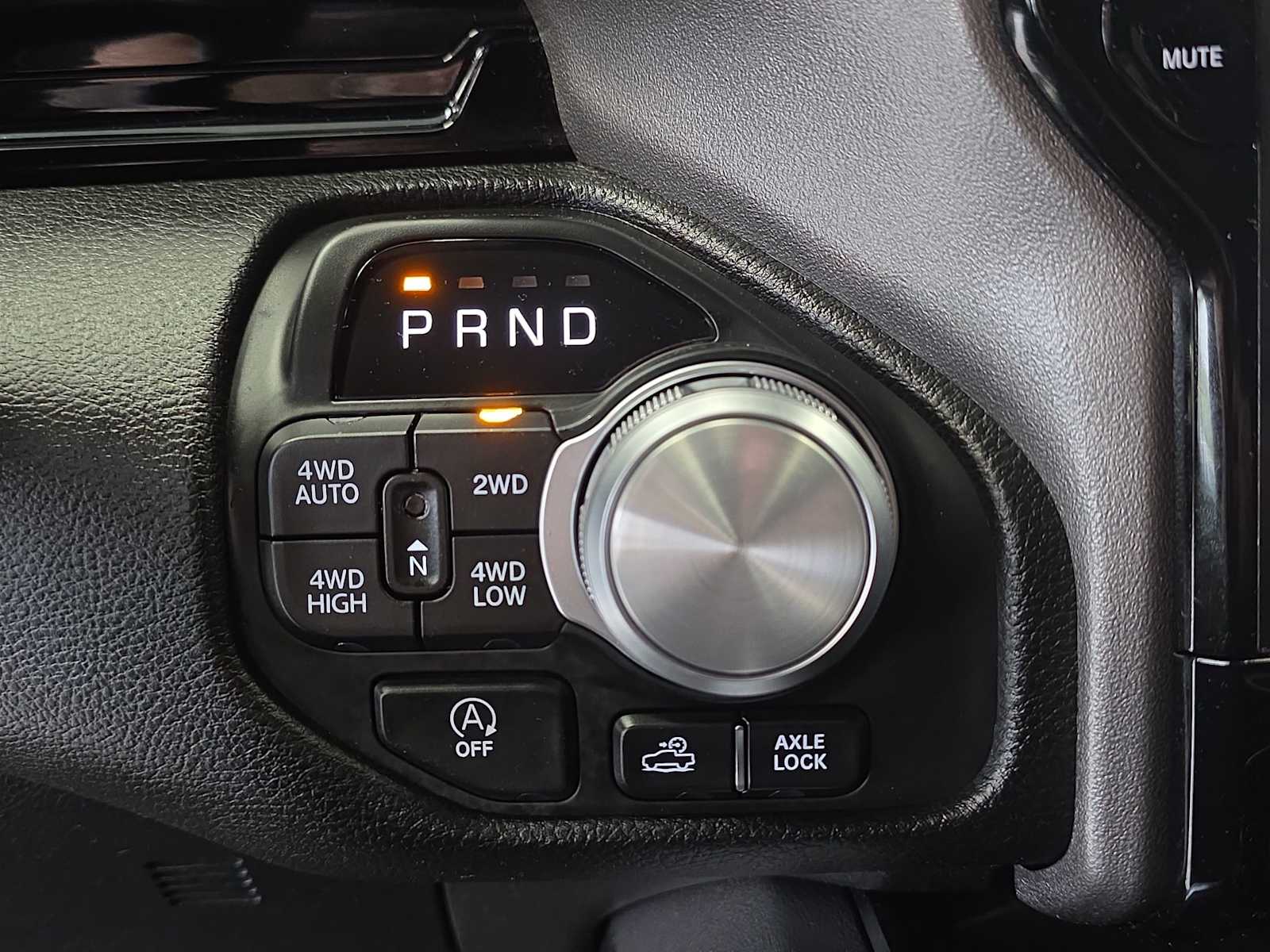Thumbnail: 2026 RAM 1500 - 17
