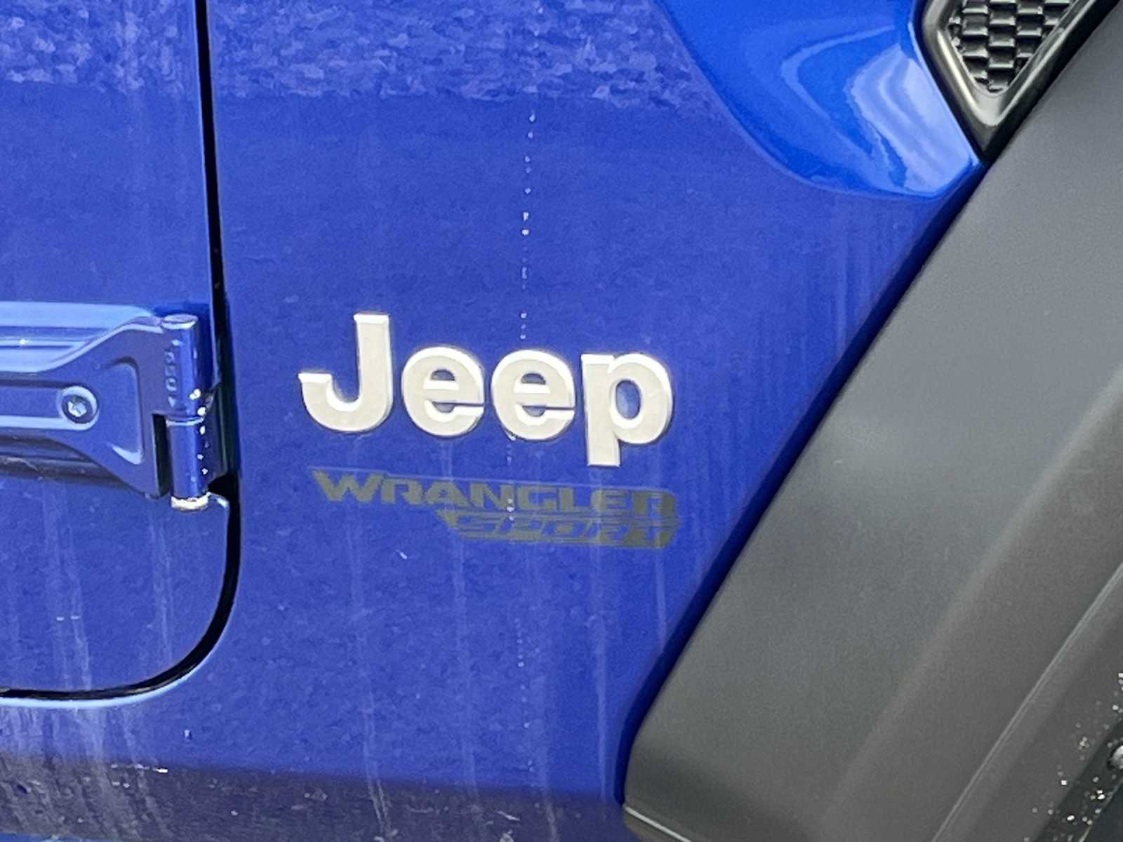 Thumbnail: 2020 Jeep Wrangler - 7