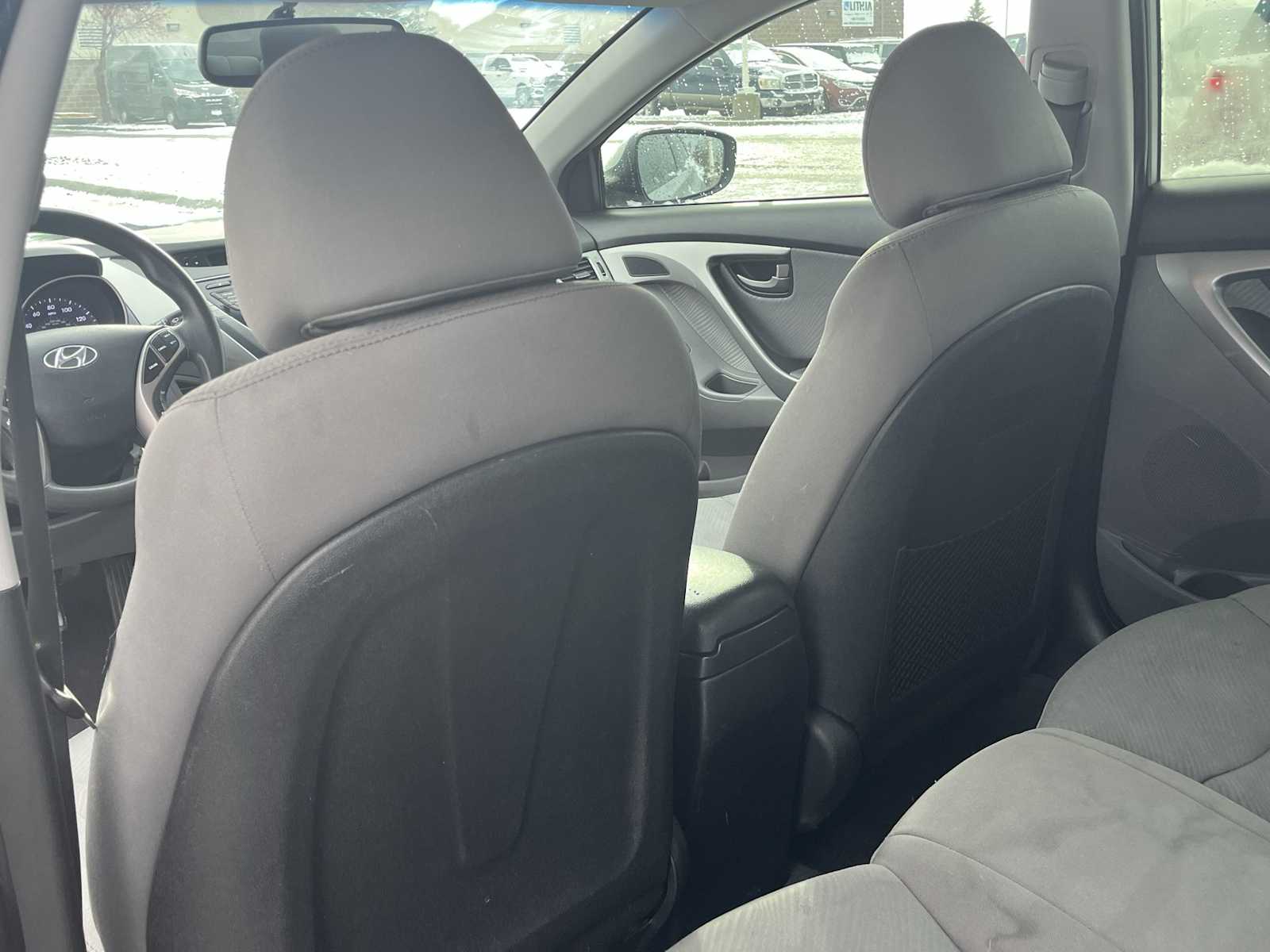 Thumbnail: 2013 Hyundai Elantra - 12