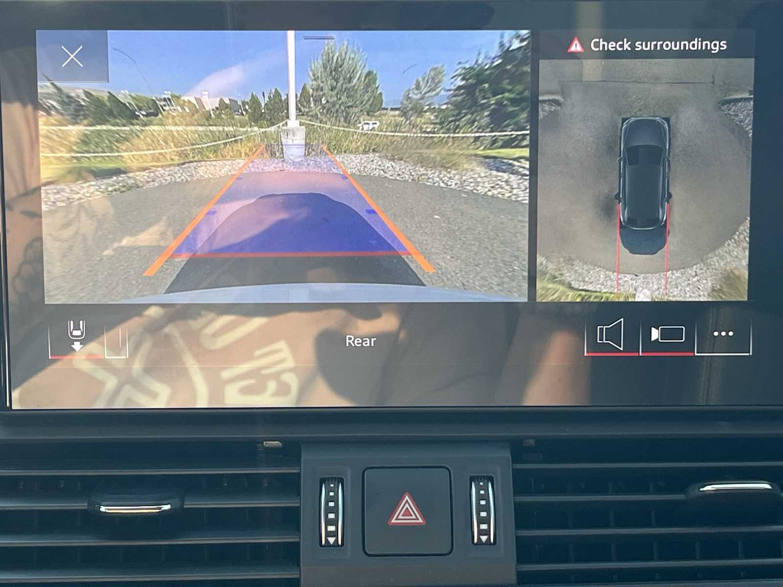 Thumbnail: 2023 Audi Q5 - 25