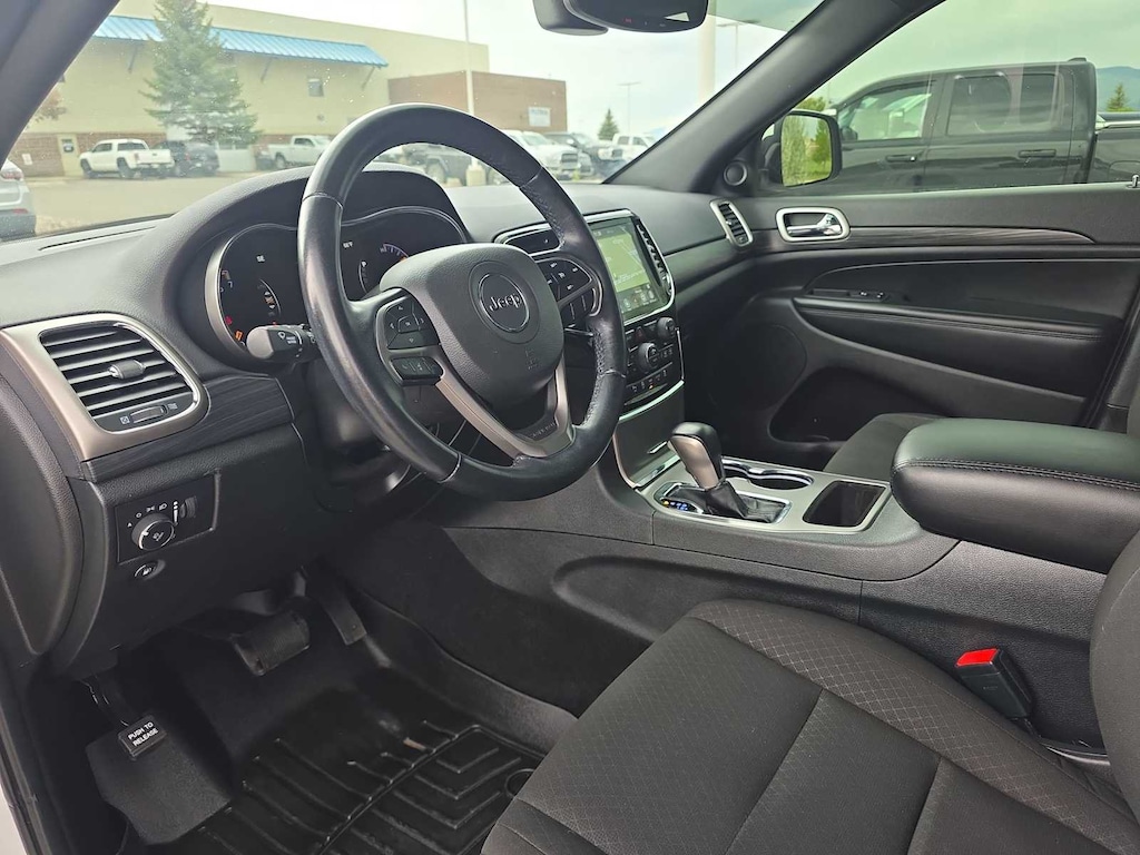 Certified 2022 Jeep Grand Cherokee WK Laredo SUV