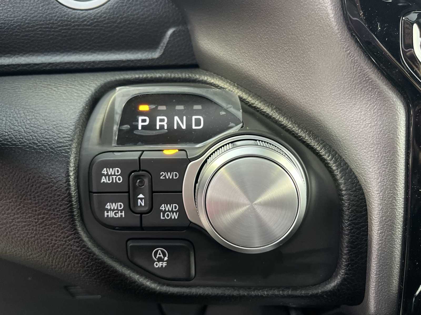 Thumbnail: 2026 RAM 1500 - 17