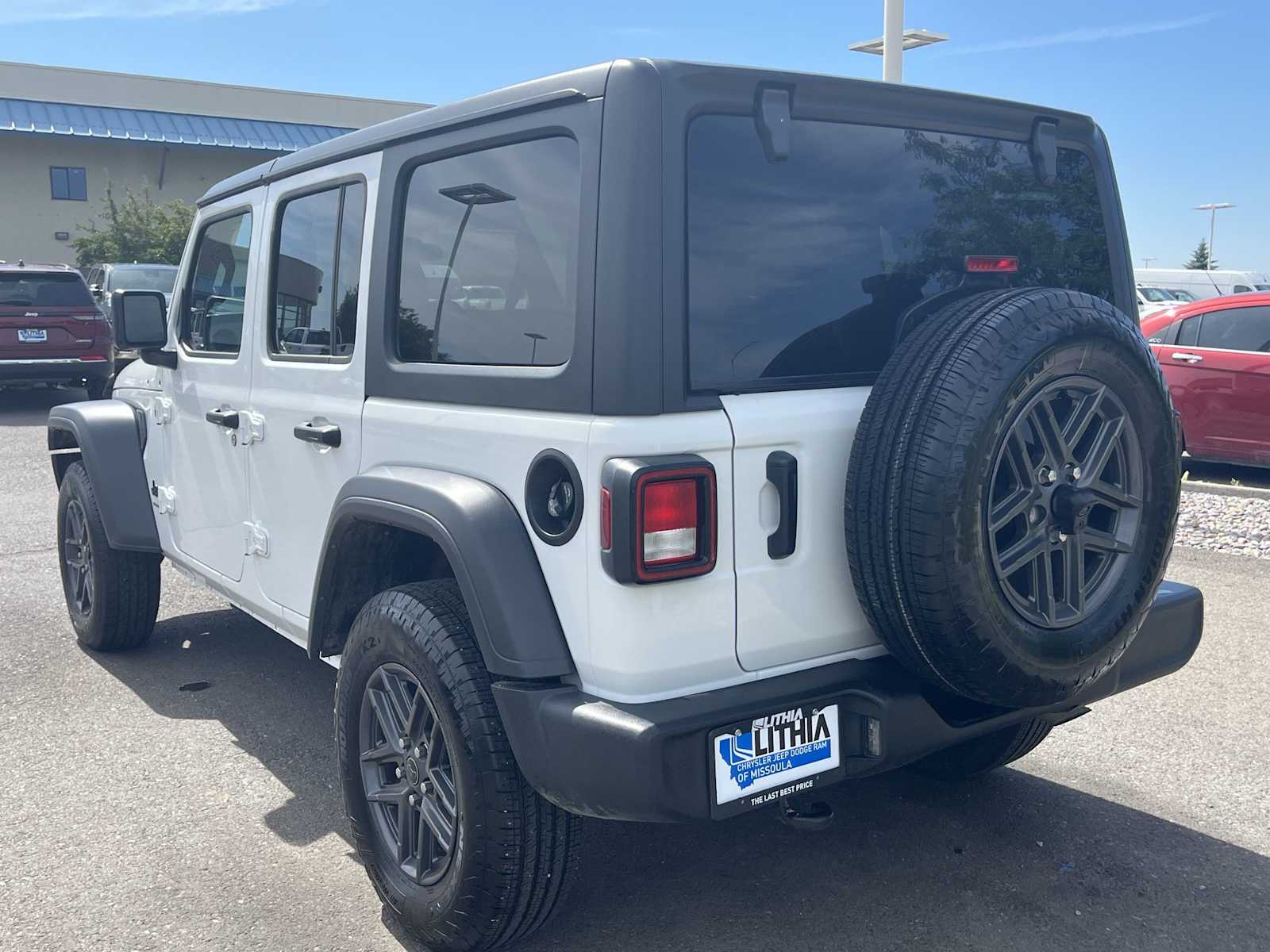 Thumbnail: 2024 Jeep Wrangler - 4