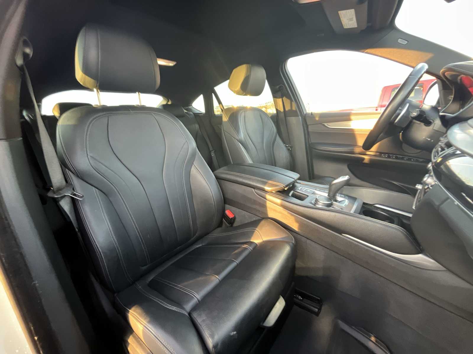 Thumbnail: 2018 BMW X6 - 14