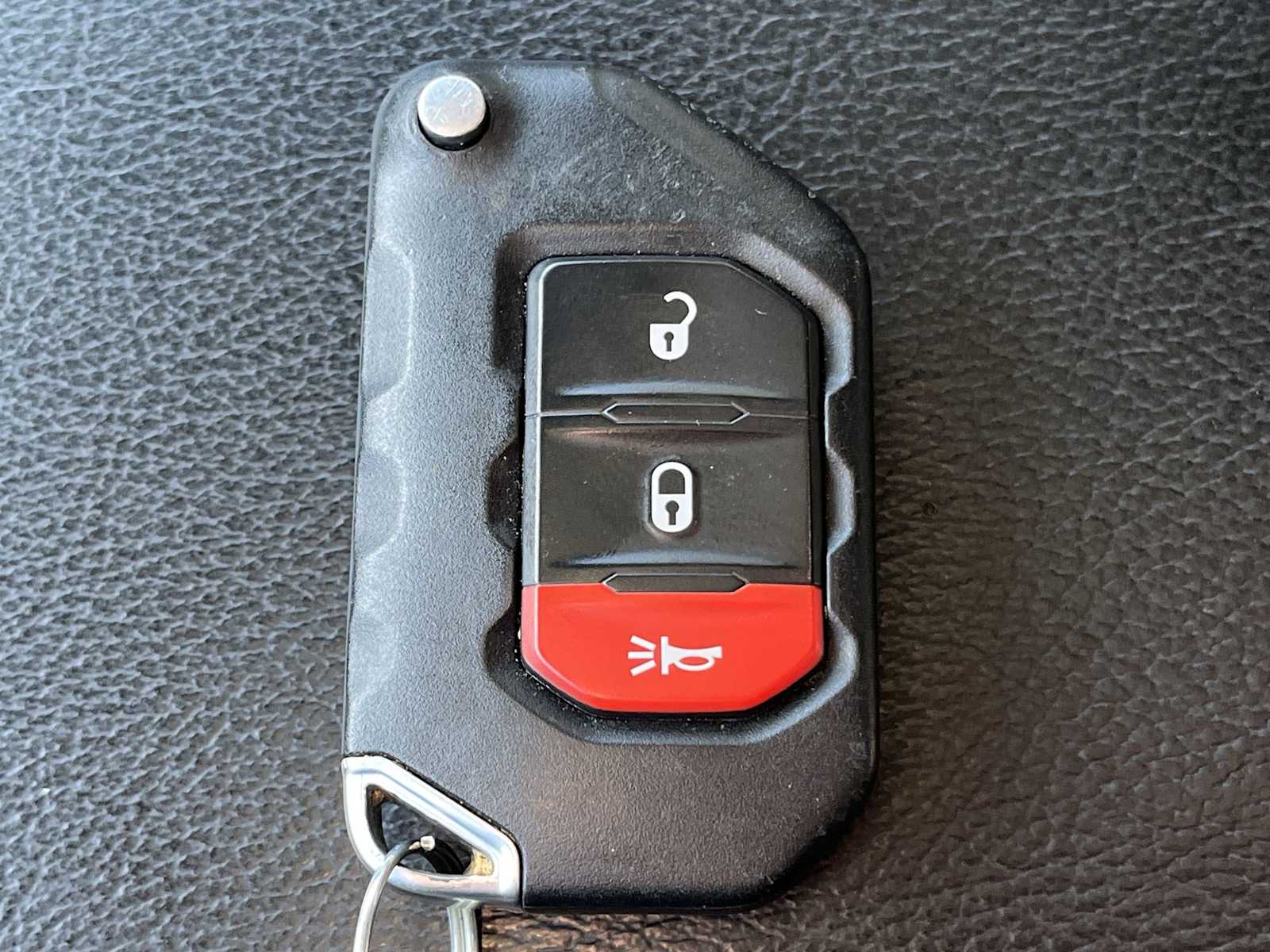 Thumbnail: 2018 Jeep Wrangler - 20